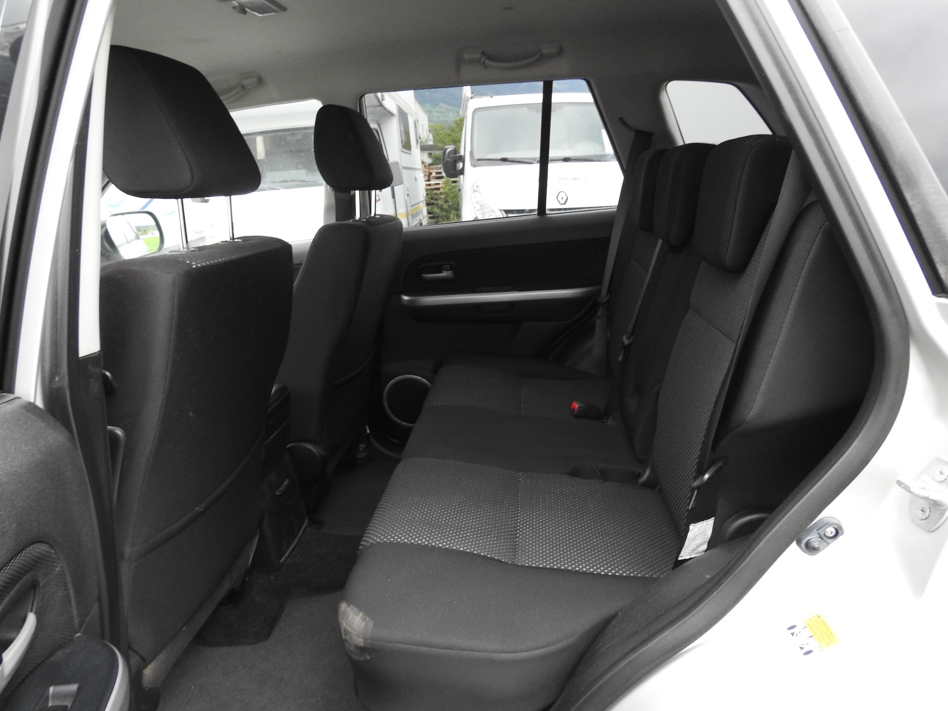SUZUKI Grand Vitara 2.0 16V Top-image-14