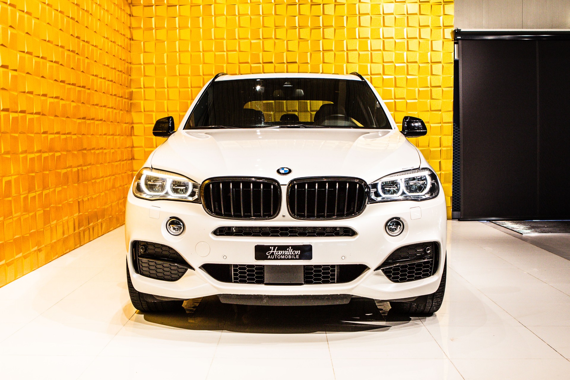 BMW X5 xDrive M50d Steptronic-showroom-element-2