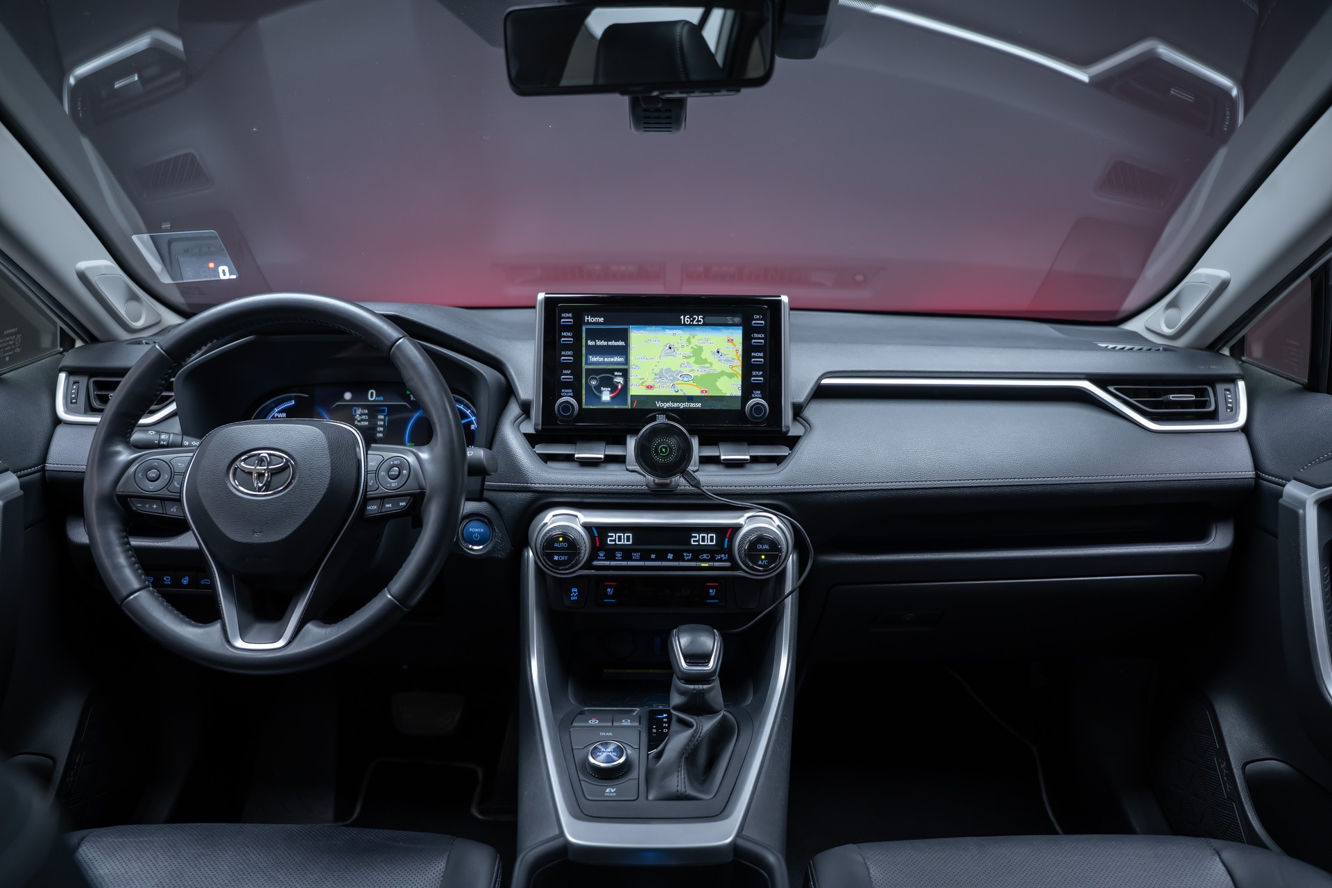 TOYOTA RAV-4 2.5 HEV Premium / CH-Fahrzeug / Panorama-Glasdach / 360°Kamera /-image-26