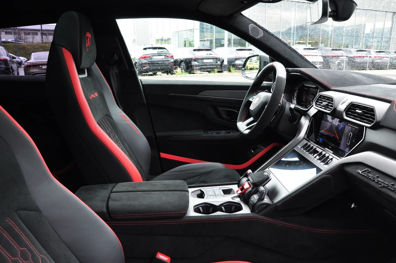 LAMBORGHINI Urus E-Gear Performante-image-10