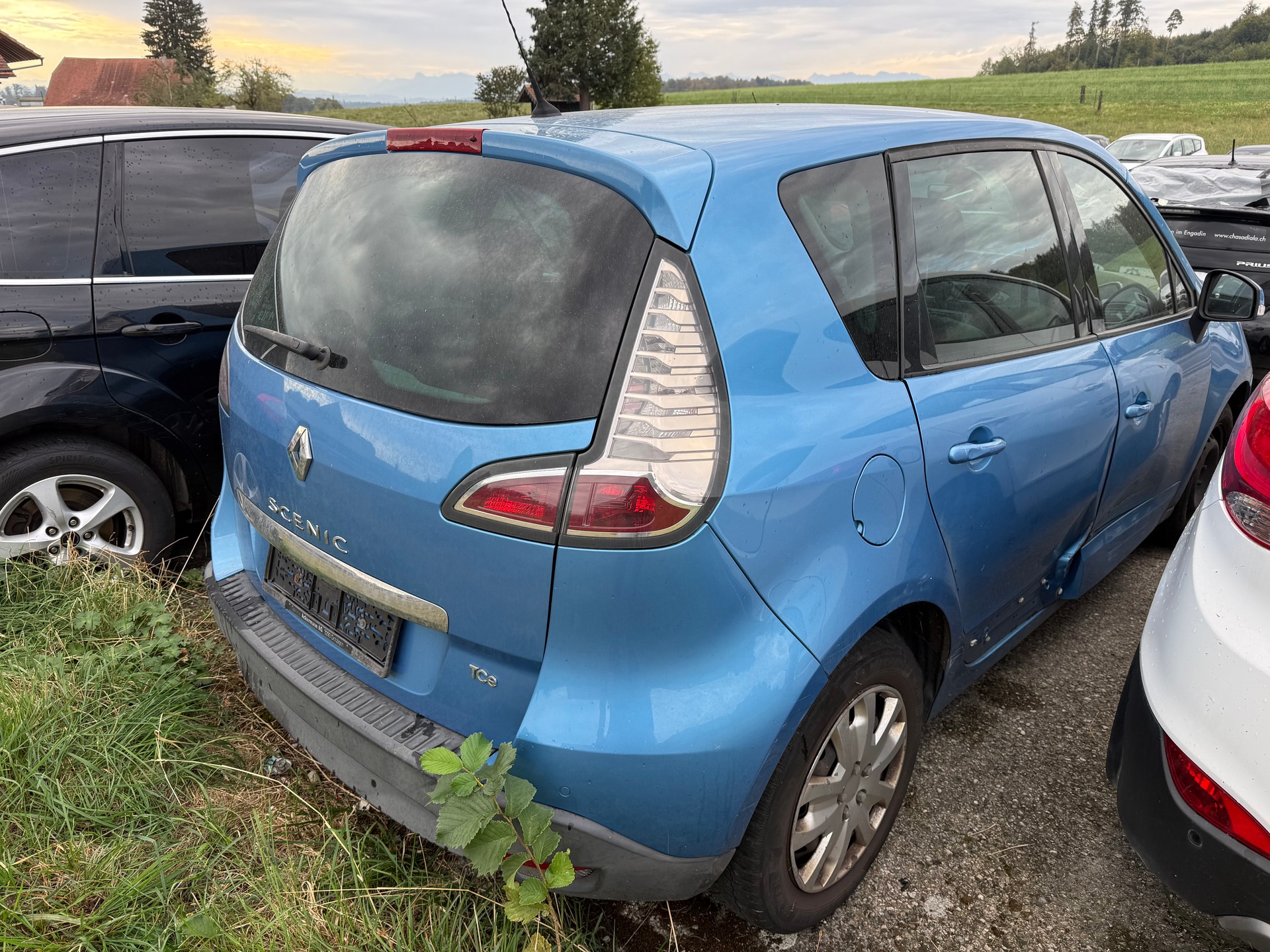 RENAULT Scénic 1.2 16V Turbo Dynamique-image-4