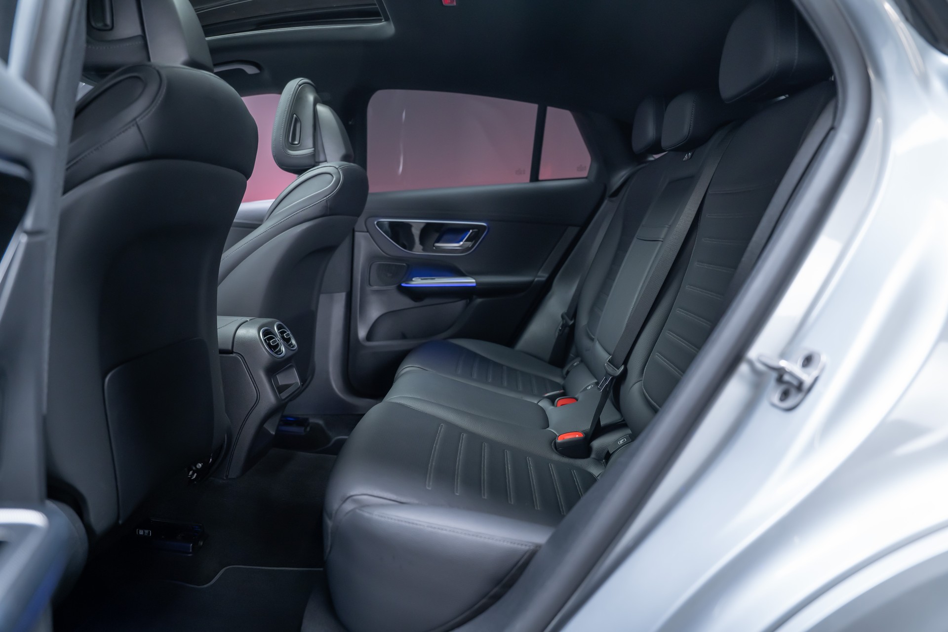MERCEDES-BENZ GLC 220 d AMG Line 4matic Coupé / Panorama / 360°Kamera / AHK-image-16
