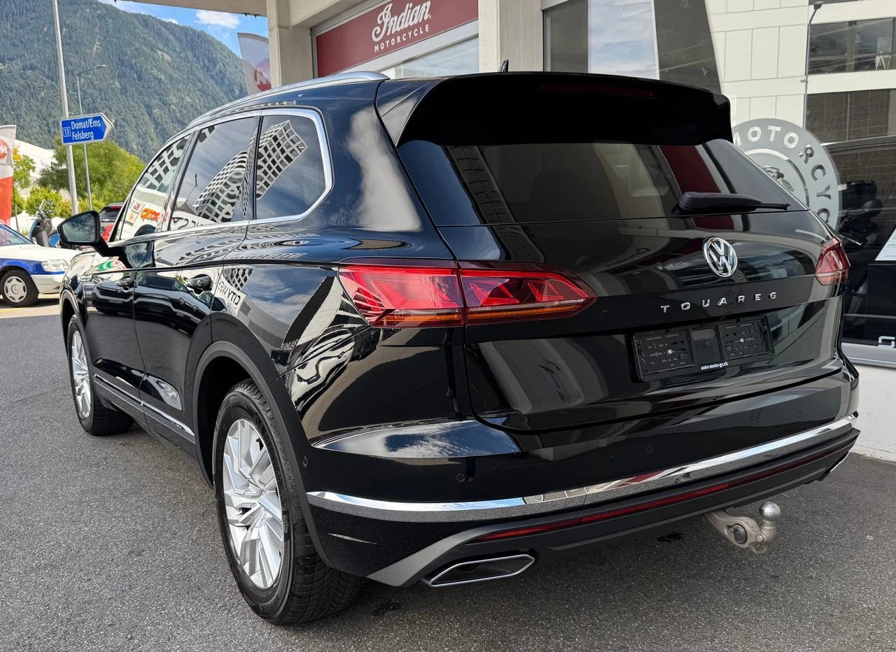 VW Touareg 3.0 TSI Elegance Tiptronic-showroom-element-3