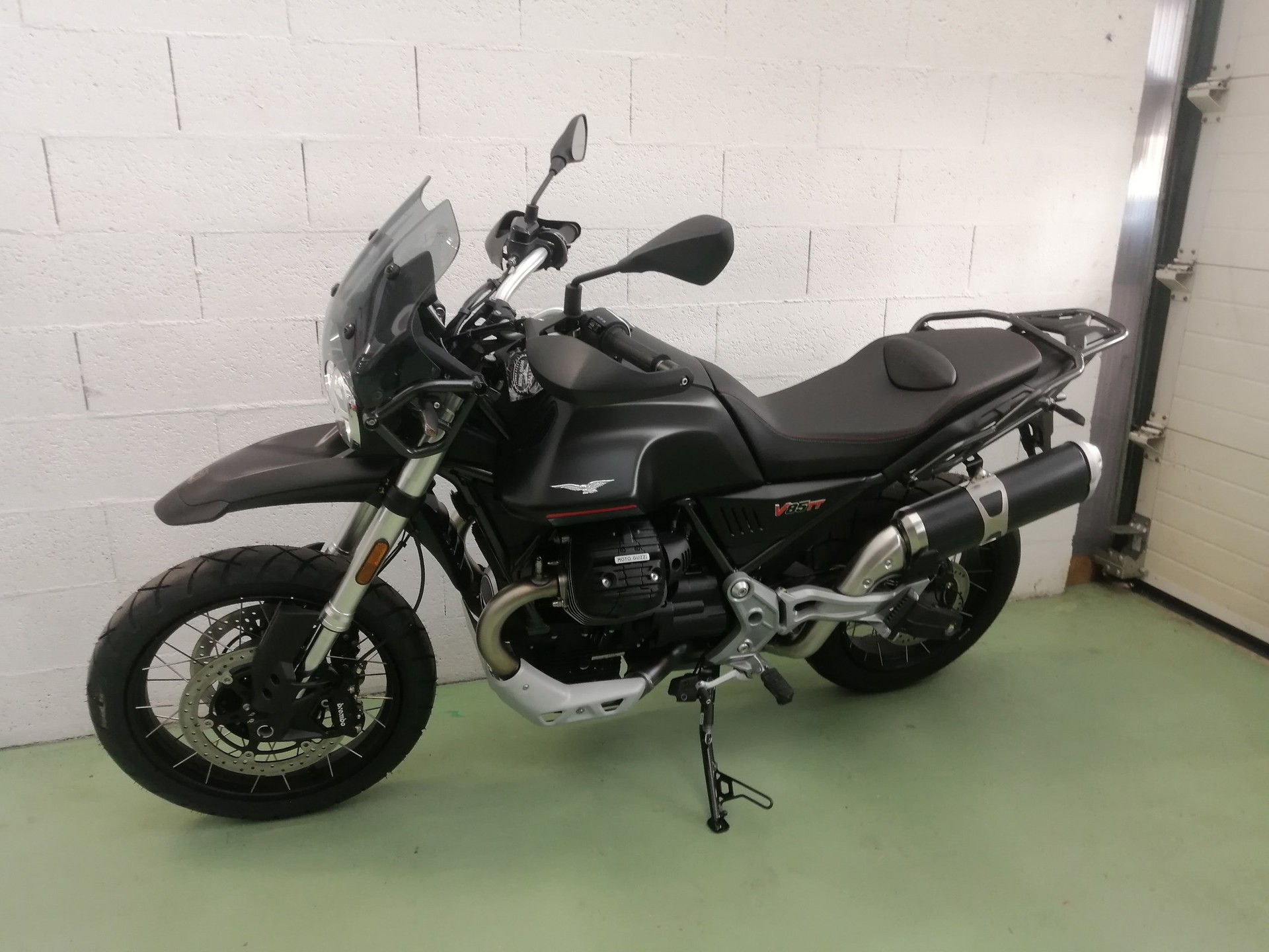MOTO GUZZI V85 TT 850 ABS-image-3