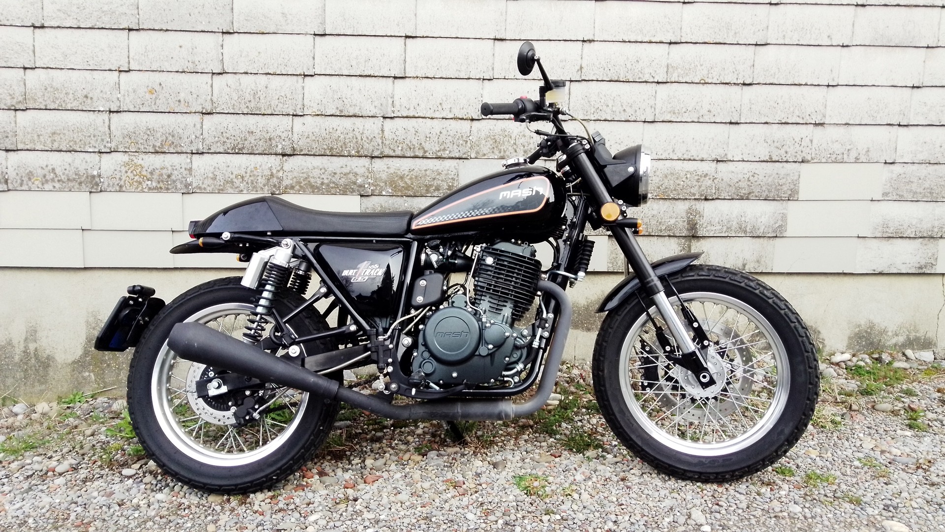 MASH 650 Dirt Track-image-0