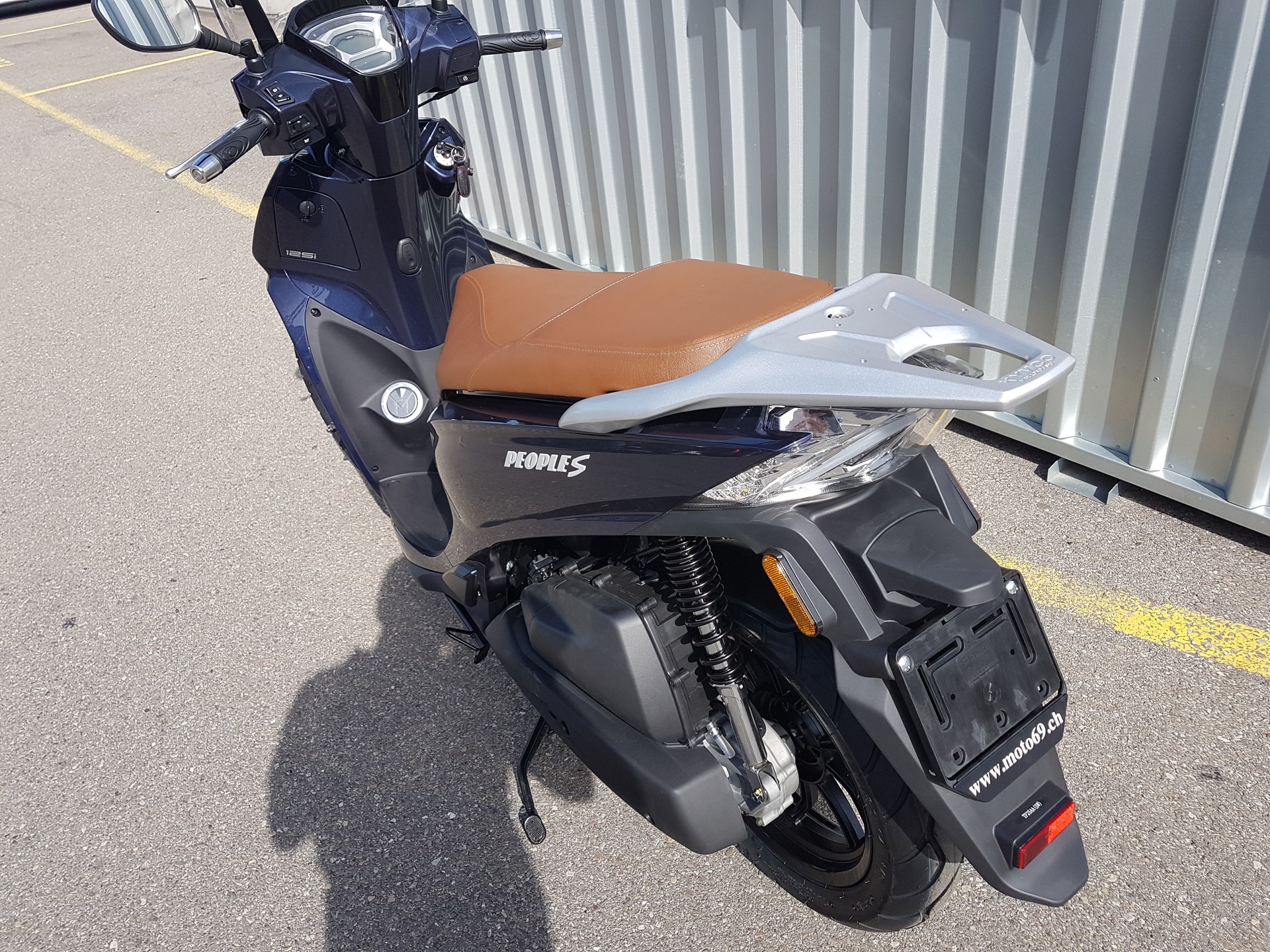 KYMCO People S 125i ABS Topcase/Windschild-image-5