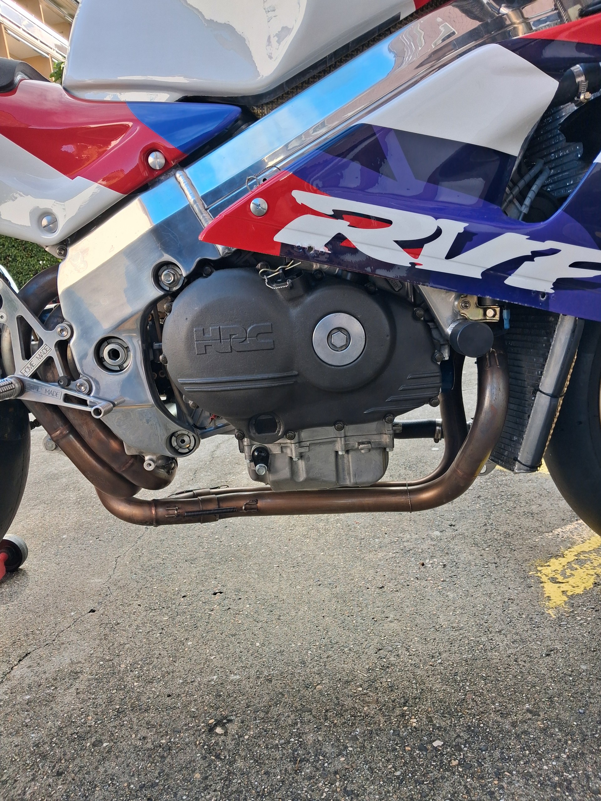 HONDA RVF 750 RC45 Full SBK-image-14