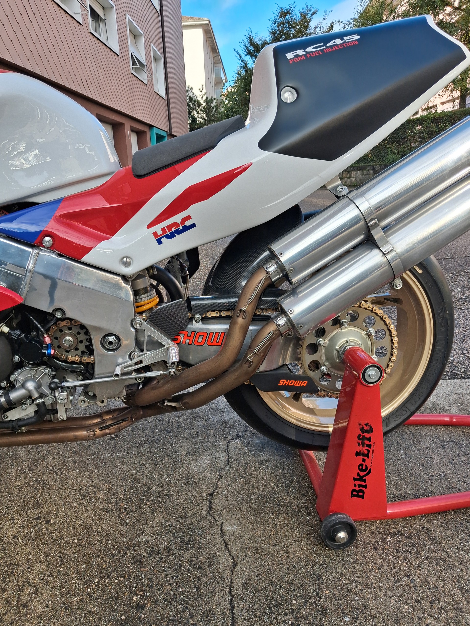HONDA RVF 750 RC45 Full SBK-image-15