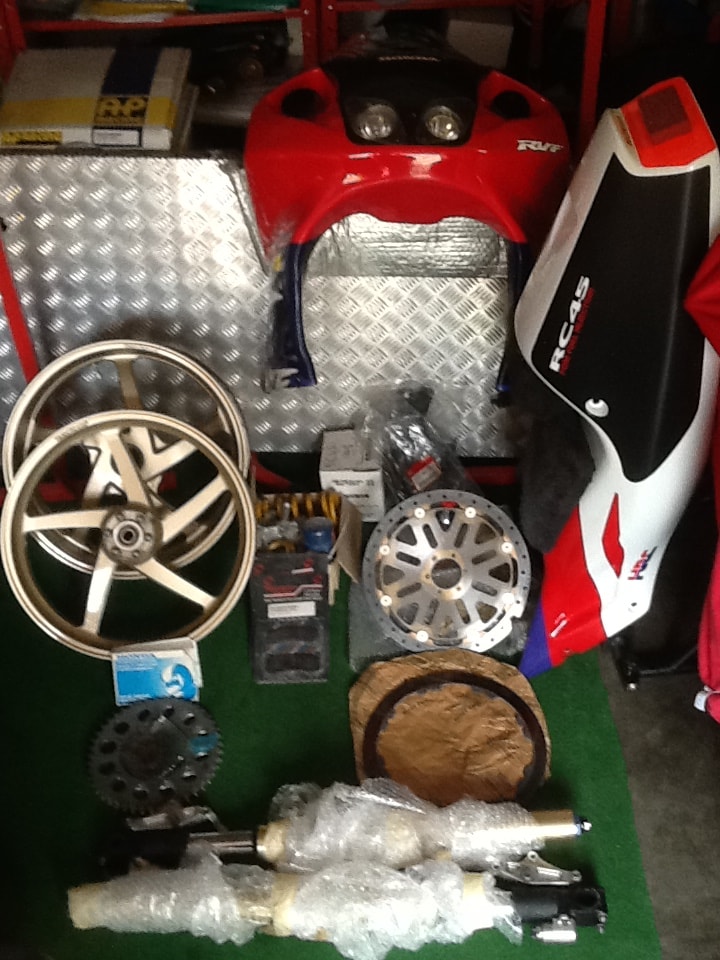 HONDA RVF 750 RC45 Full SBK-image-5