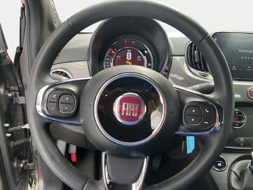FIAT 500 1.0/70 Hybrid Swiss Edition-image-11