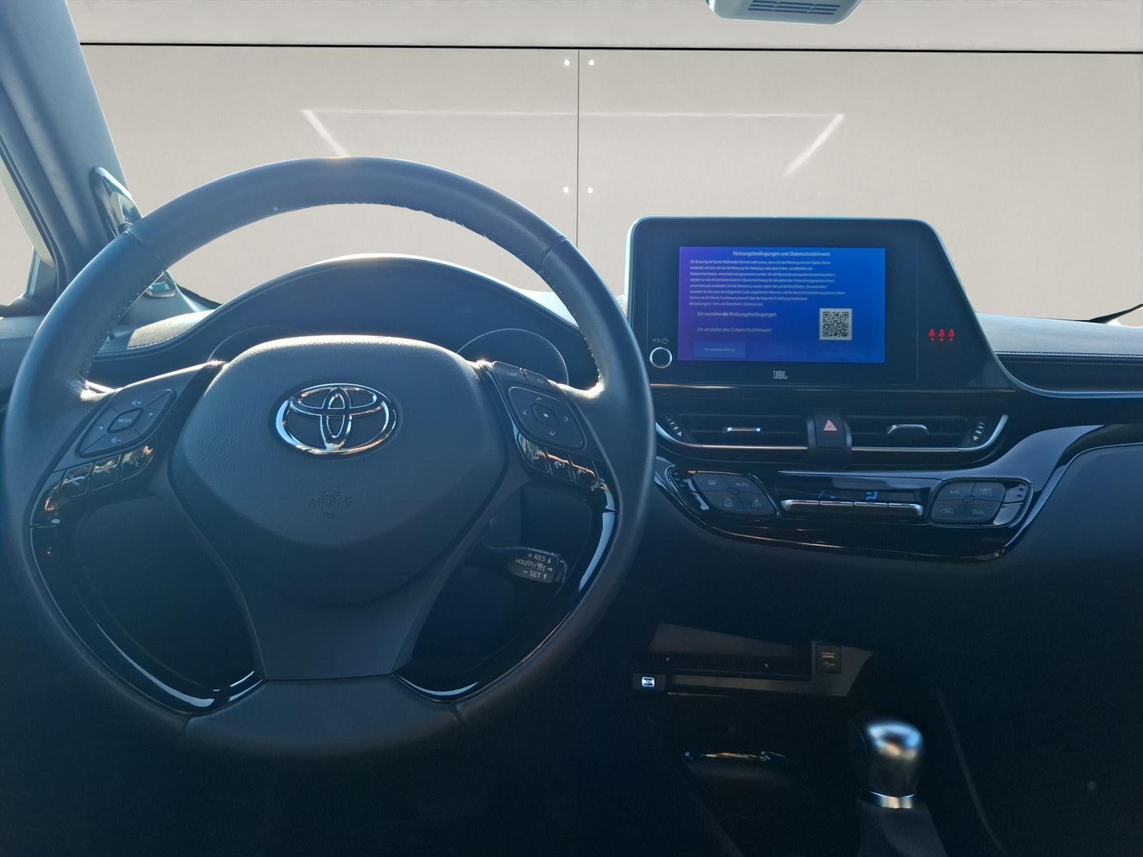 TOYOTA C-HR 2.0 VVTi HSD Move-image-12