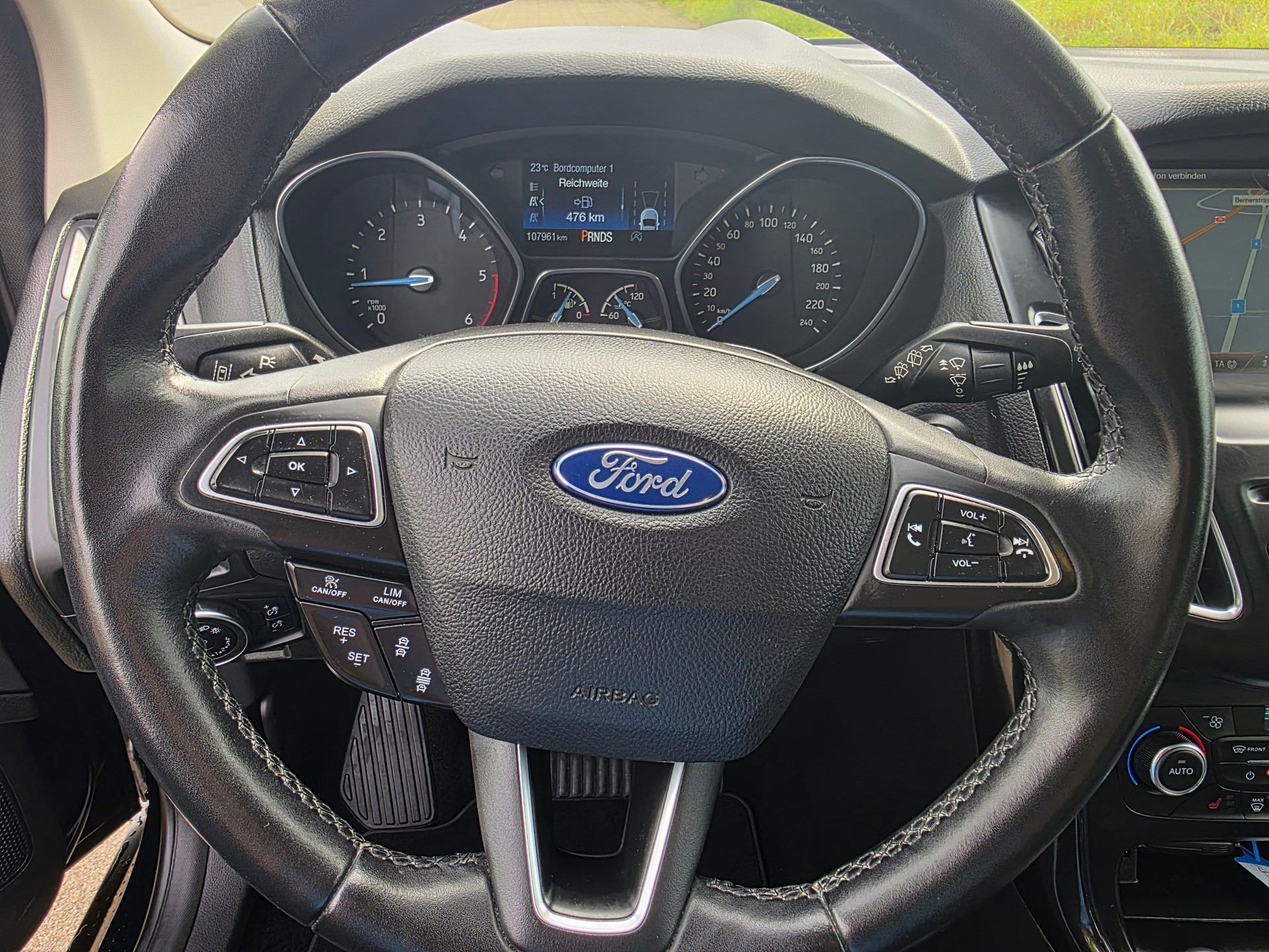 FORD Focus 2.0 TDCi Titanium Powershift-image-18