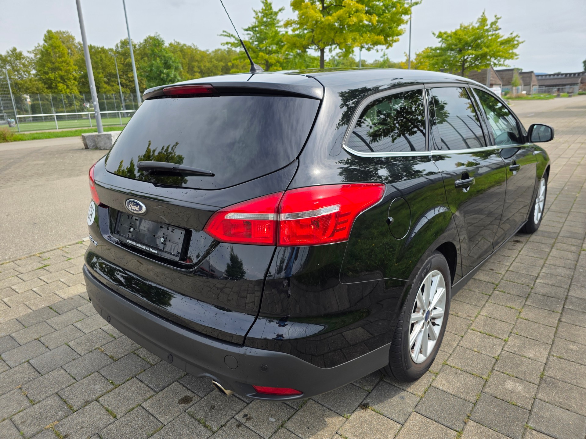 FORD Focus 2.0 TDCi Titanium Powershift-showroom-element-2