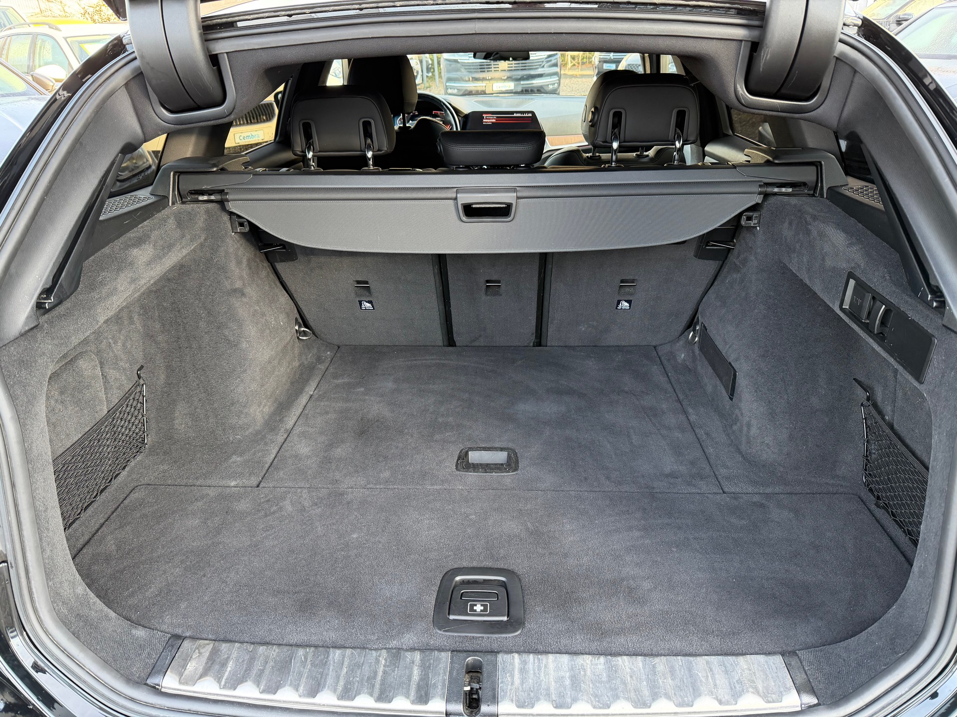 BMW 320d xDrive 48V Touring Sport Line Steptronic-image-18