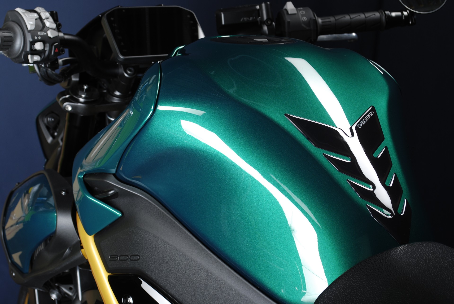 KAWASAKI Z 900 (35kW) MY26 - Sonderumbau-image-12