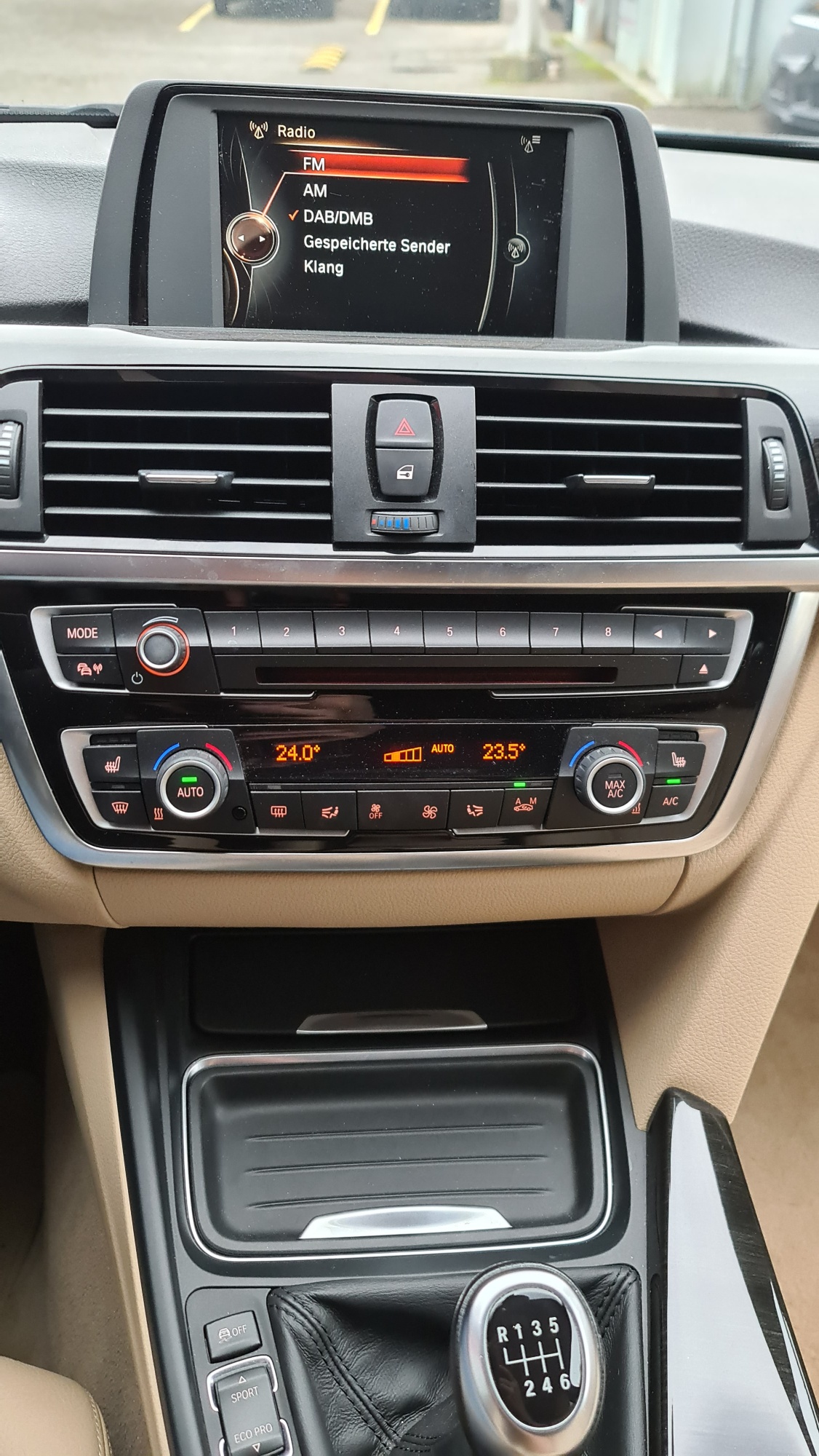 BMW 420i Gran Coupé xDrive Luxury Line-image-23