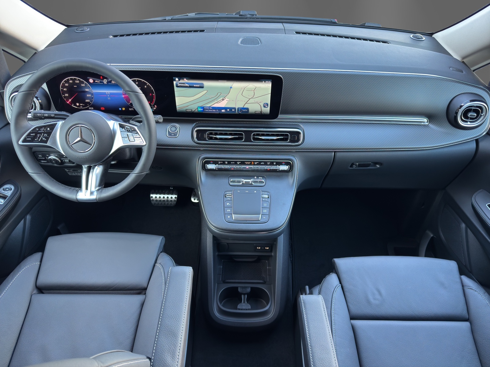 MERCEDES-BENZ Marco Polo 300 d 4M Automat-image-11