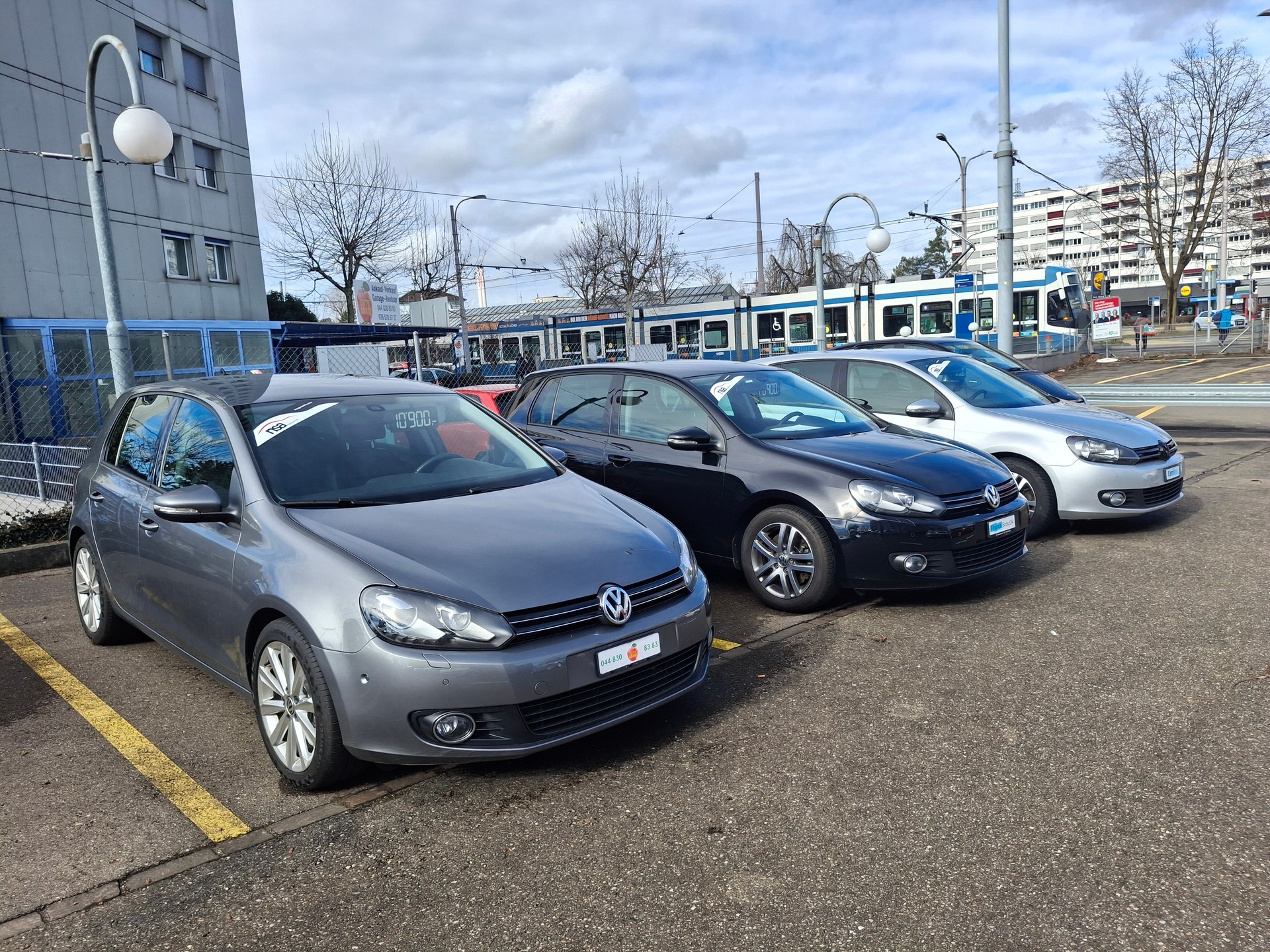 VW Golf 1.4 TSI Highline DSG-showroom-element-3