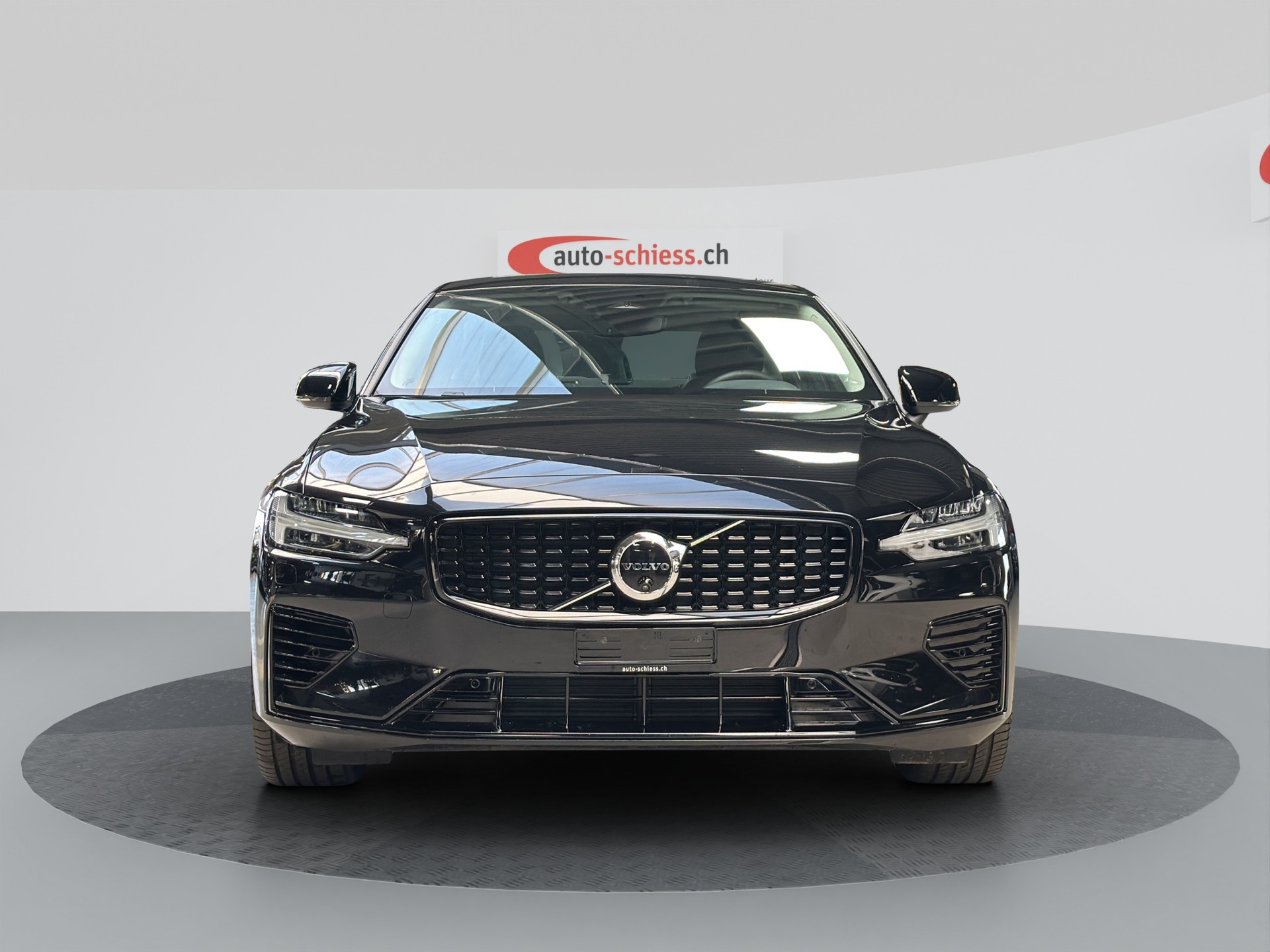 VOLVO S60 T8 e AWD Ultimate Dark Geartronic-showroom-element-1