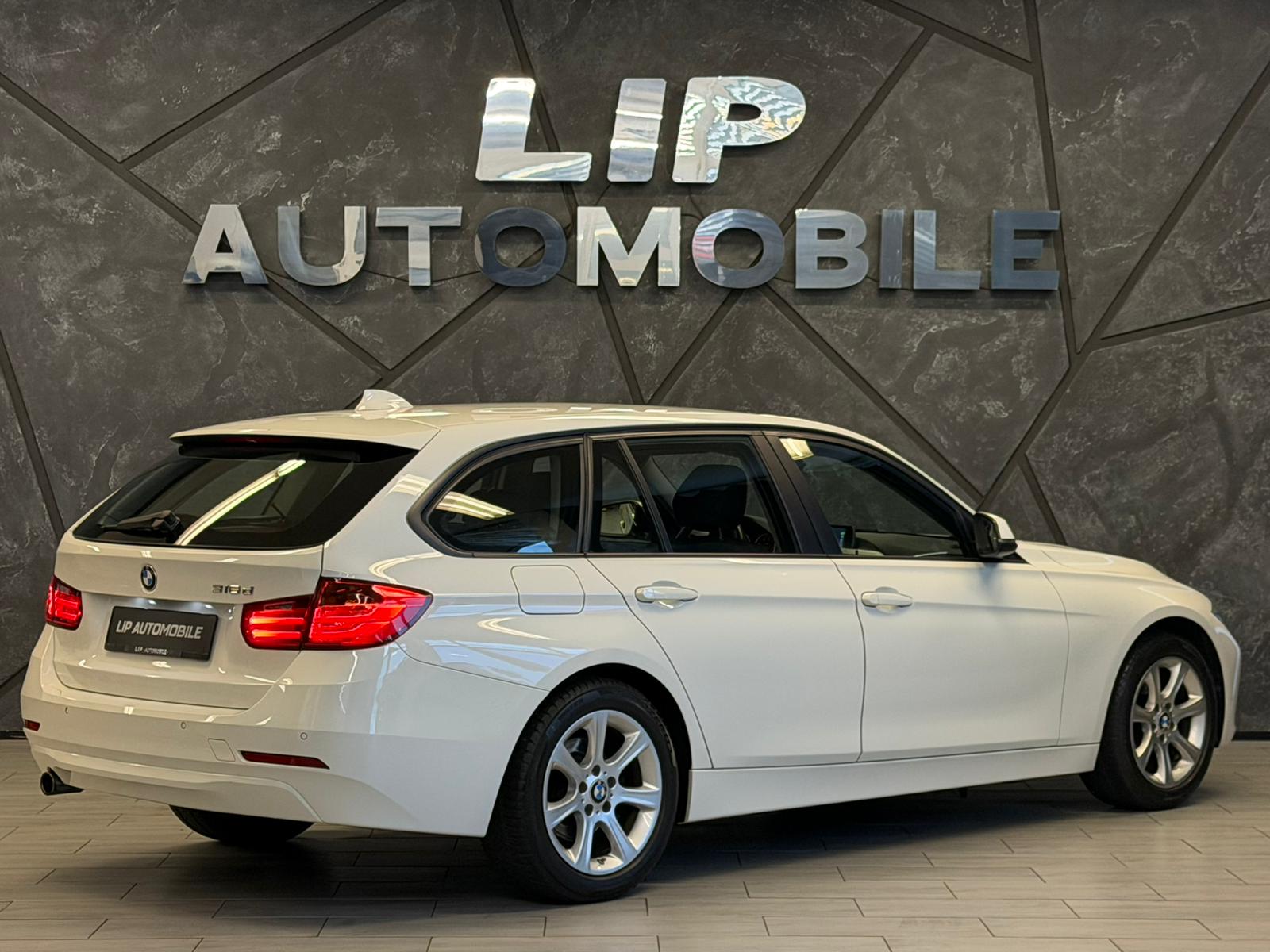 BMW 316d Touring Business-image-5