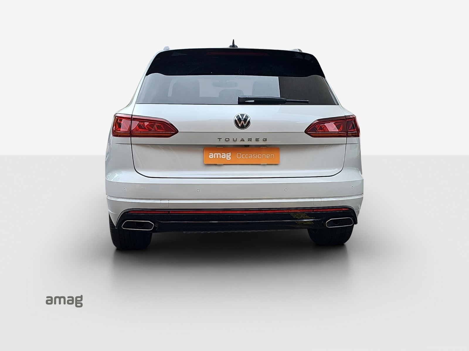 VW Touareg 3.0 TSI R-Line Tiptronic-showroom-element-3