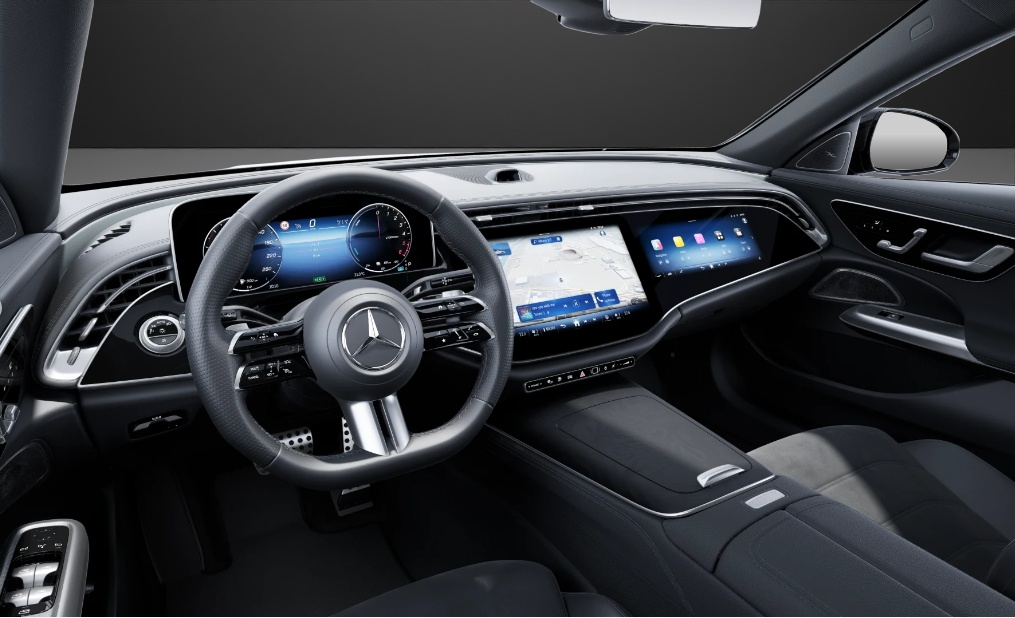MERCEDES-BENZ E 300 de T 4Matic EQ Hybrid 9G-Tronic-image-6