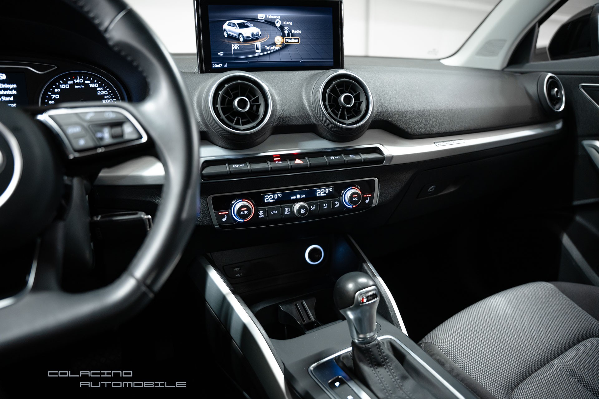 AUDI Q2 40 TFSI Sport quattro S-tronic-image-21