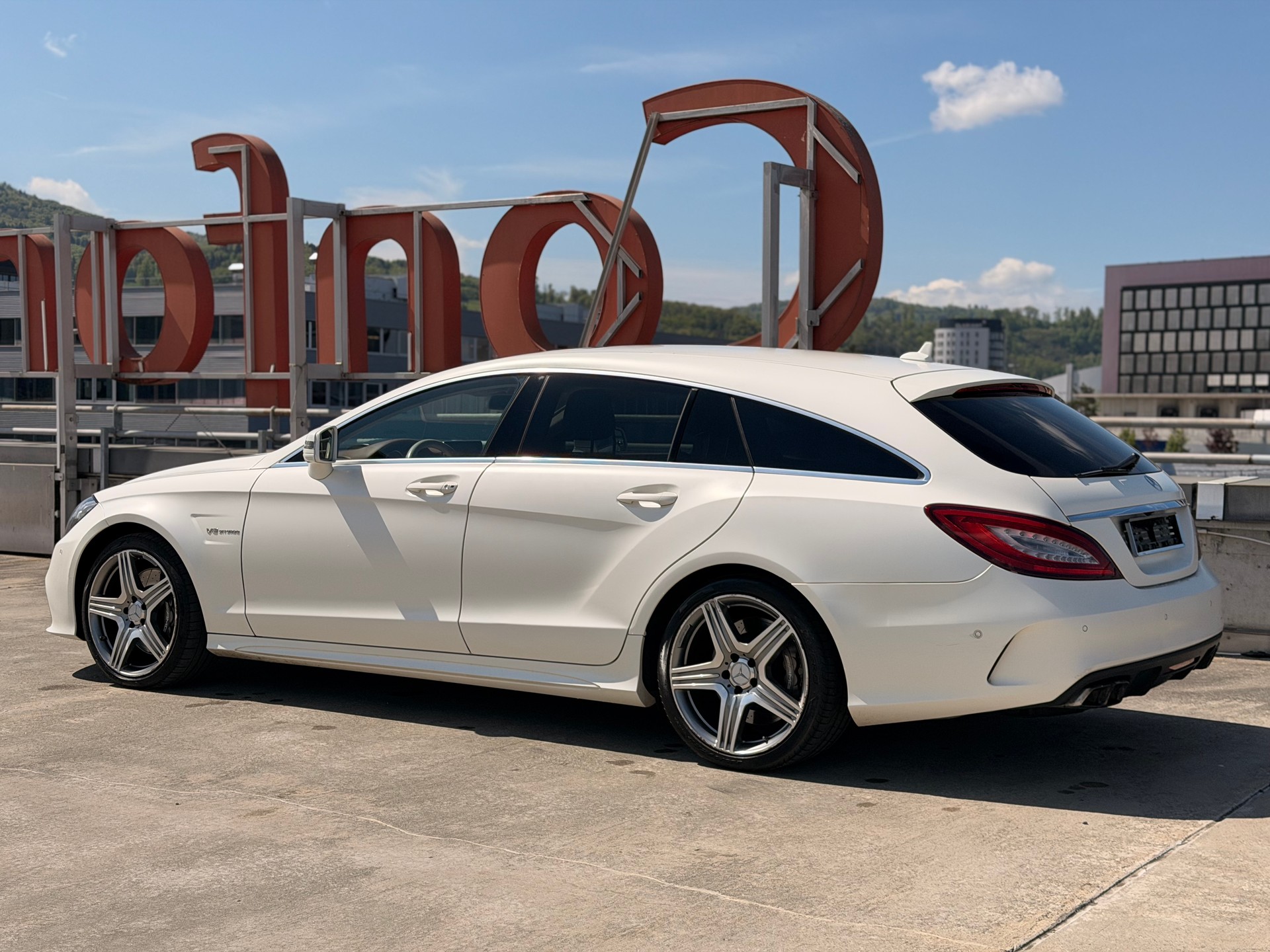 MERCEDES-BENZ CLS 63 AMG 4Matic-image-8