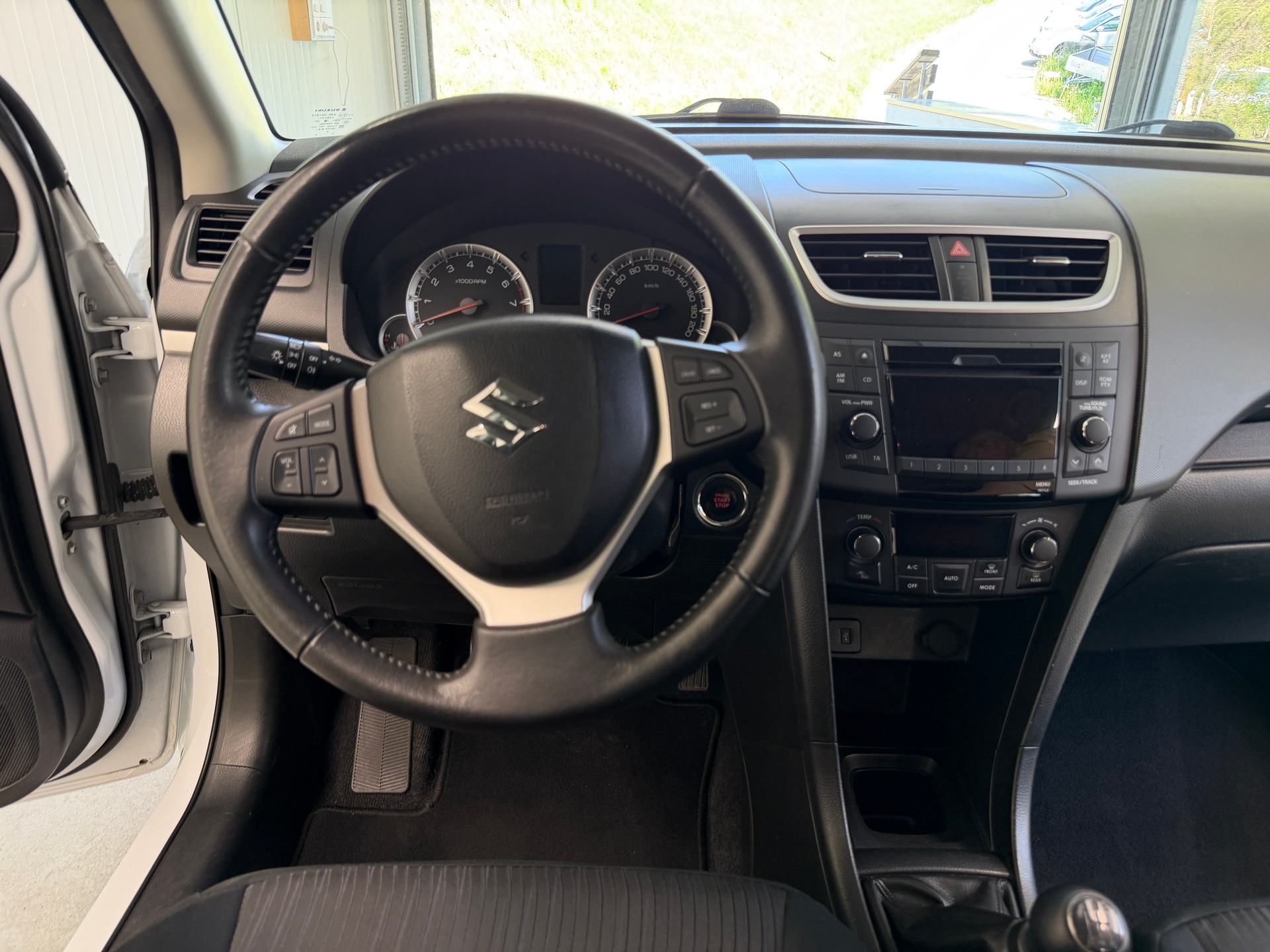 SUZUKI Swift 1.2i 16V GL Top Piz Sulai 4x4-image-18
