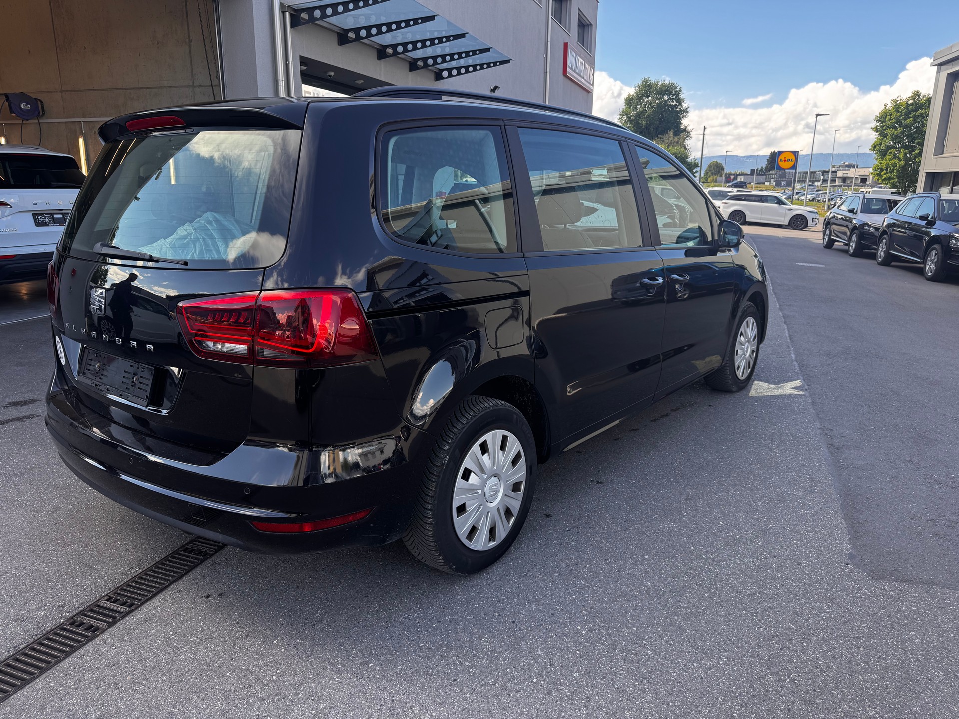 SEAT Alhambra 2.0 TDI Style-image-9