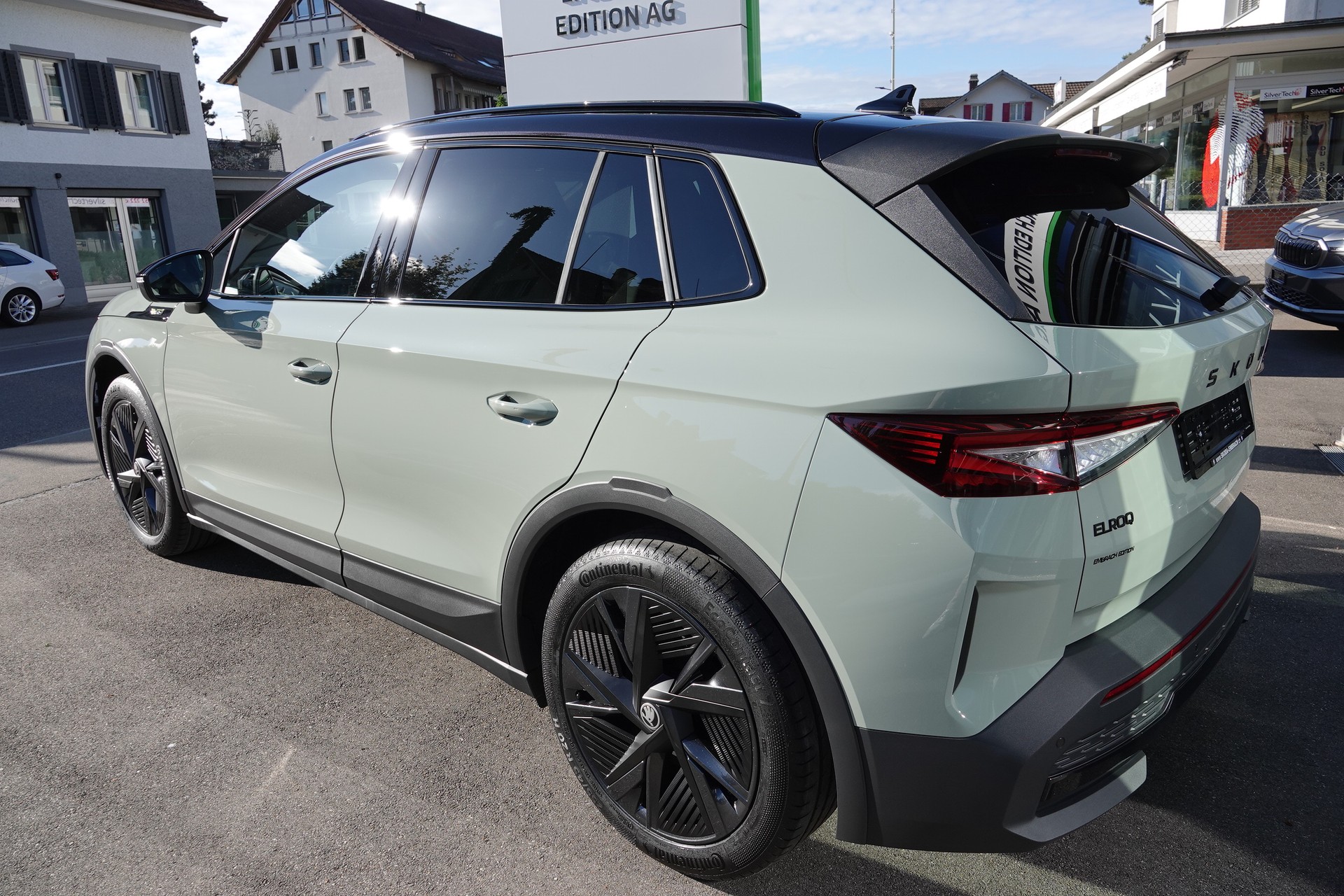 SKODA Elroq RS 4x4-image-6