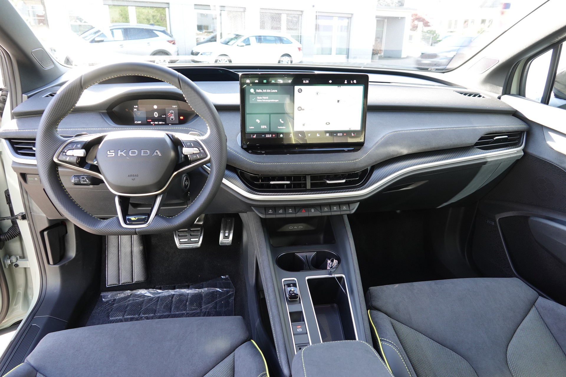 SKODA Elroq RS 4x4-image-9