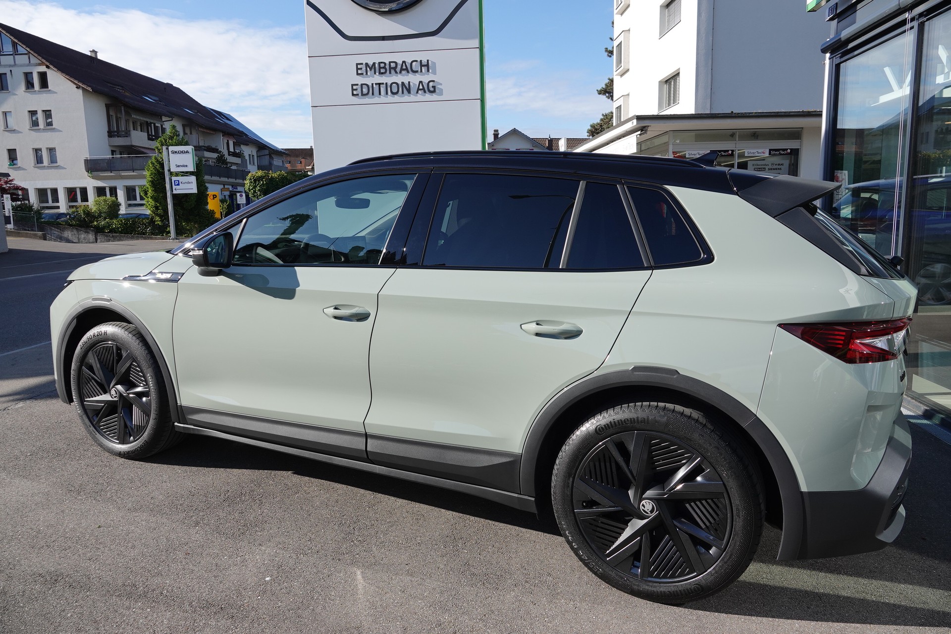 SKODA Elroq RS 4x4-image-5