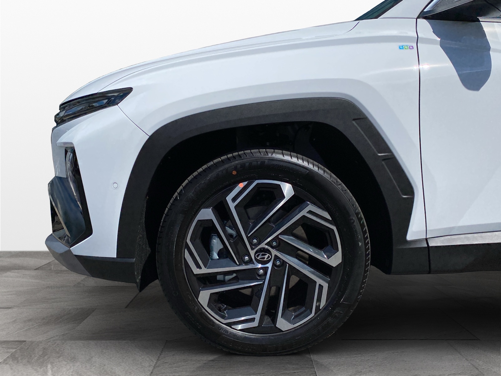 HYUNDAI Tucson 1.6 T-GDi HEV Vertex Swiss Edition 4WD-image-8