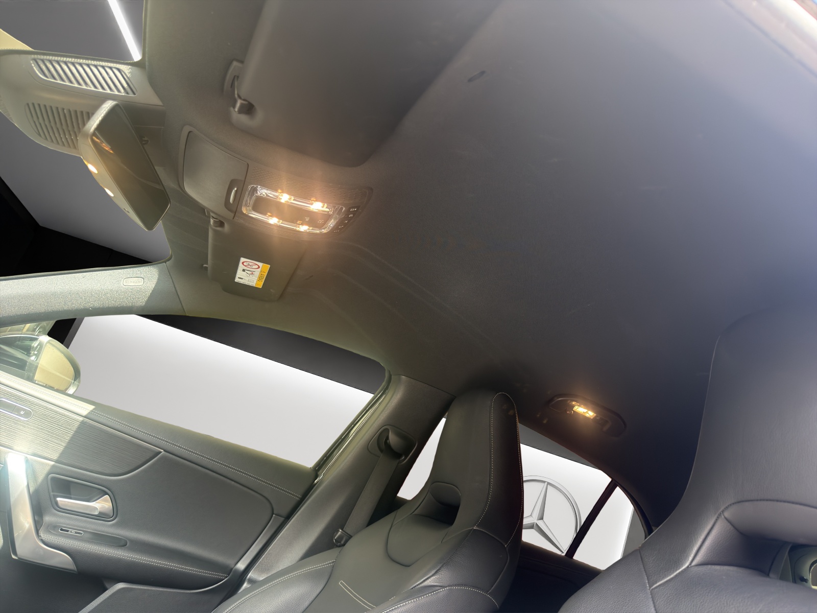 MERCEDES-BENZ A 200 AMG Line-image-7