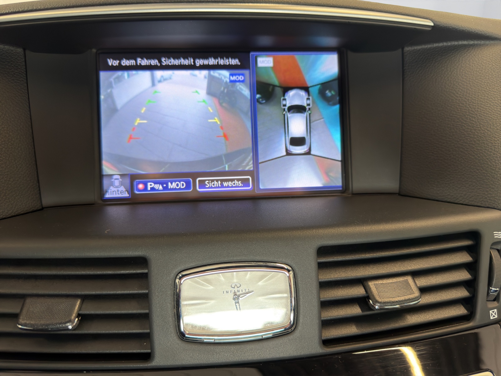 INFINITI Q70 3.7 S Premium Automatic-image-18