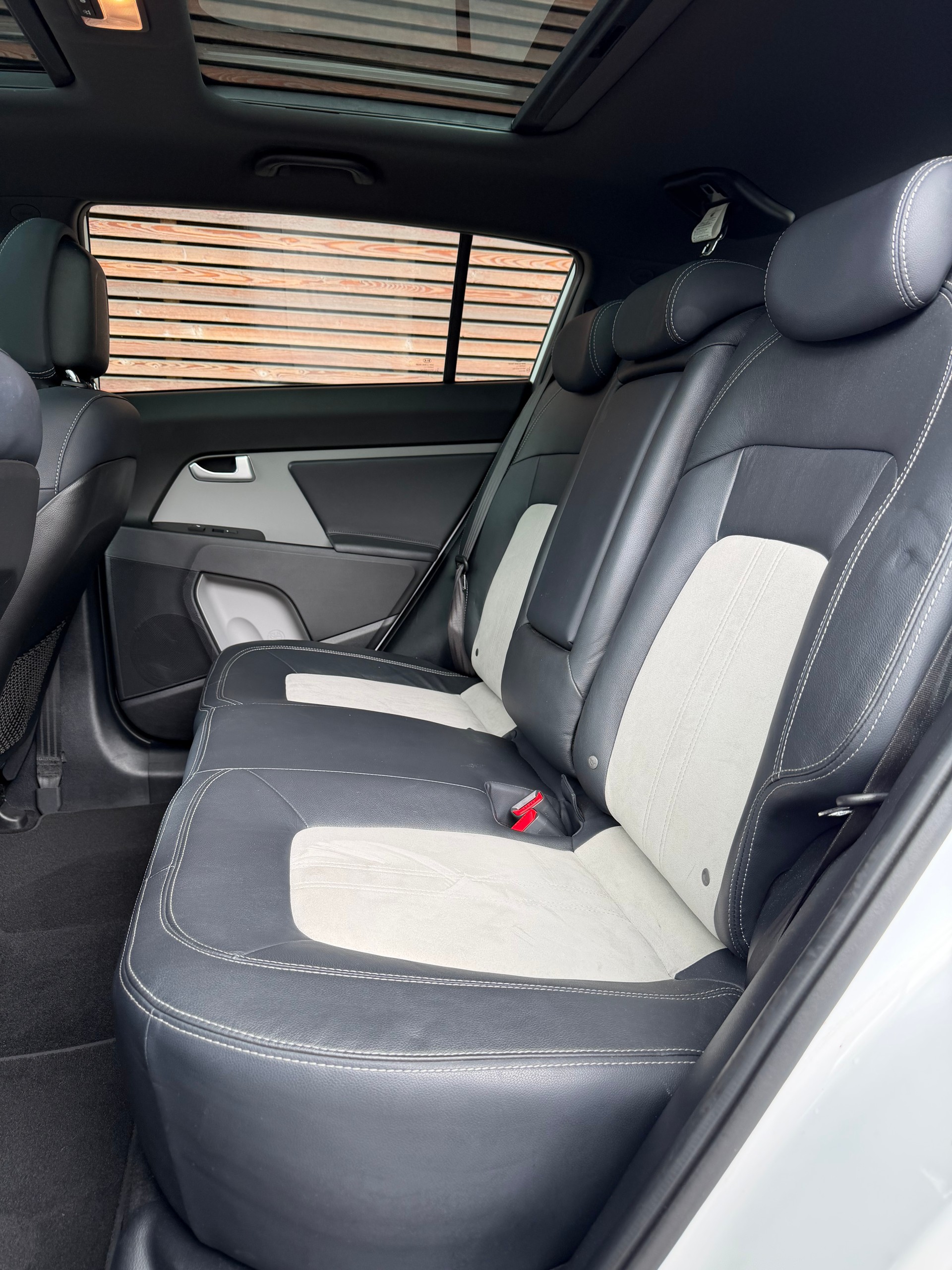 KIA Platinum Edition-image-11