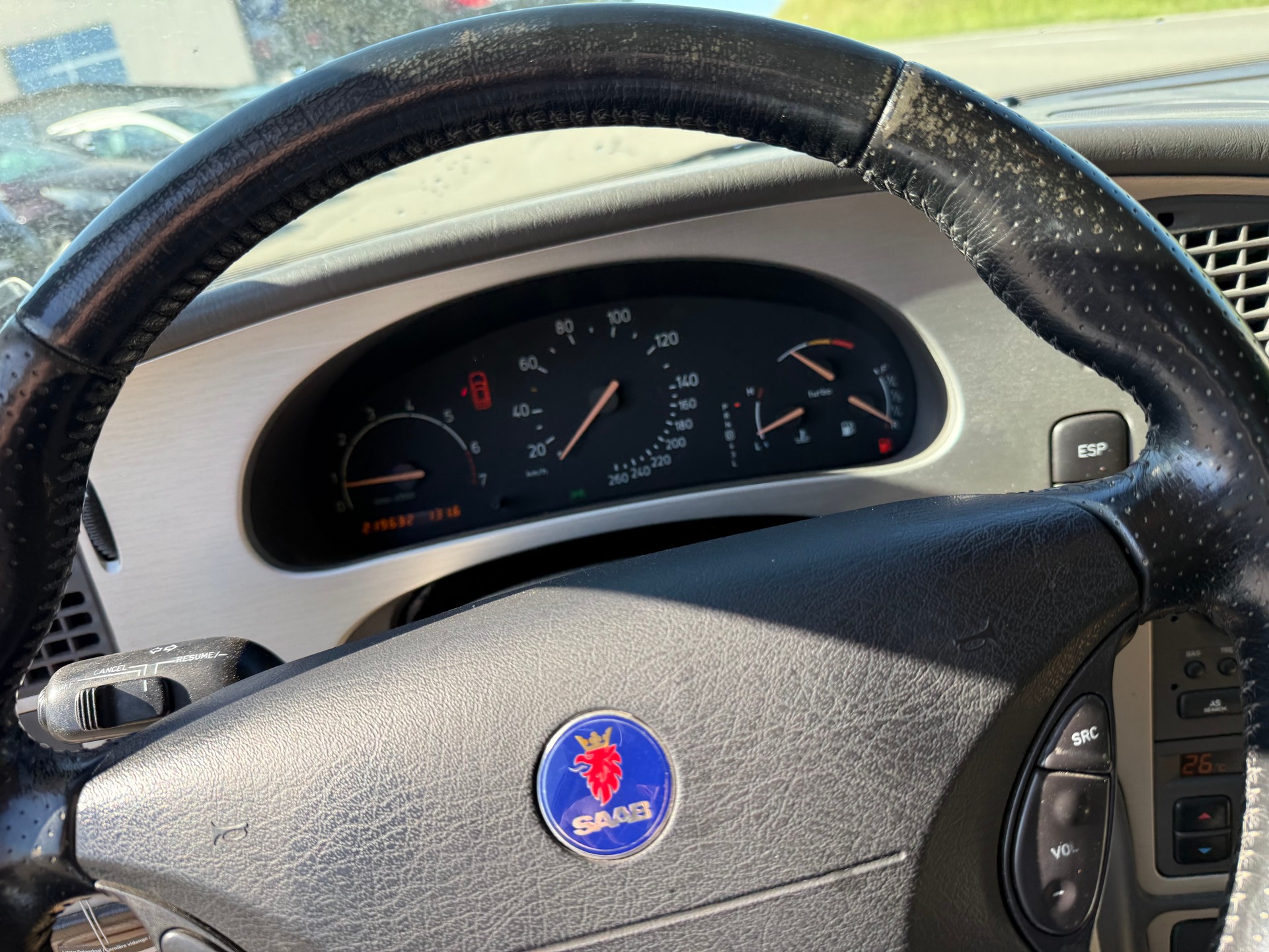 SAAB 9-5 2.3T Aero-image-8