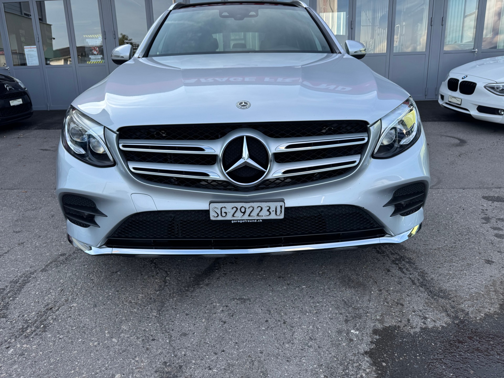 MERCEDES-BENZ GLC 250 d AMG Line 4Matic 9G-Tronic-image-4