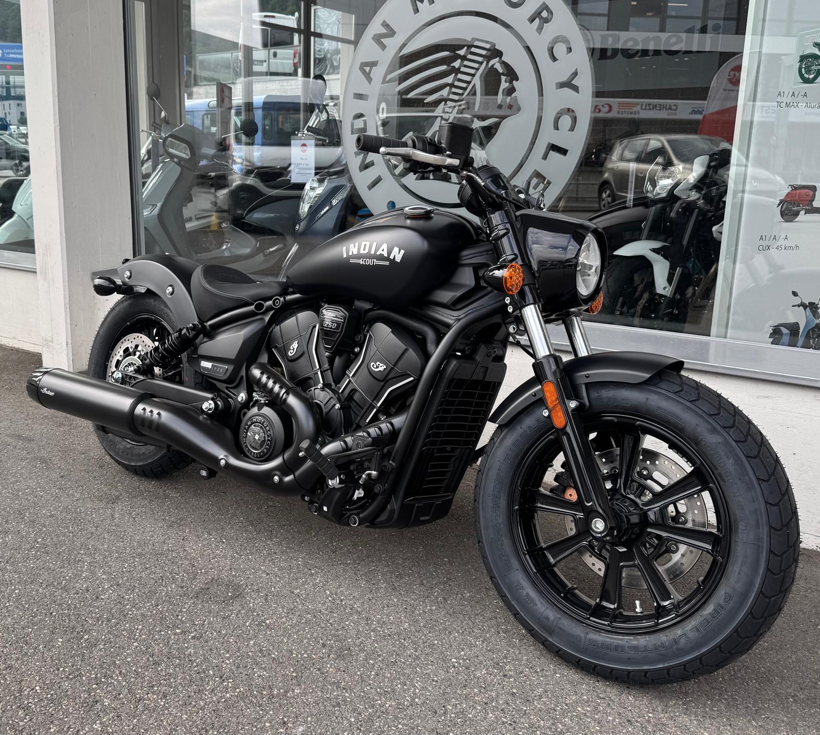 INDIAN Scout Bobber Limited + Tech-image-1