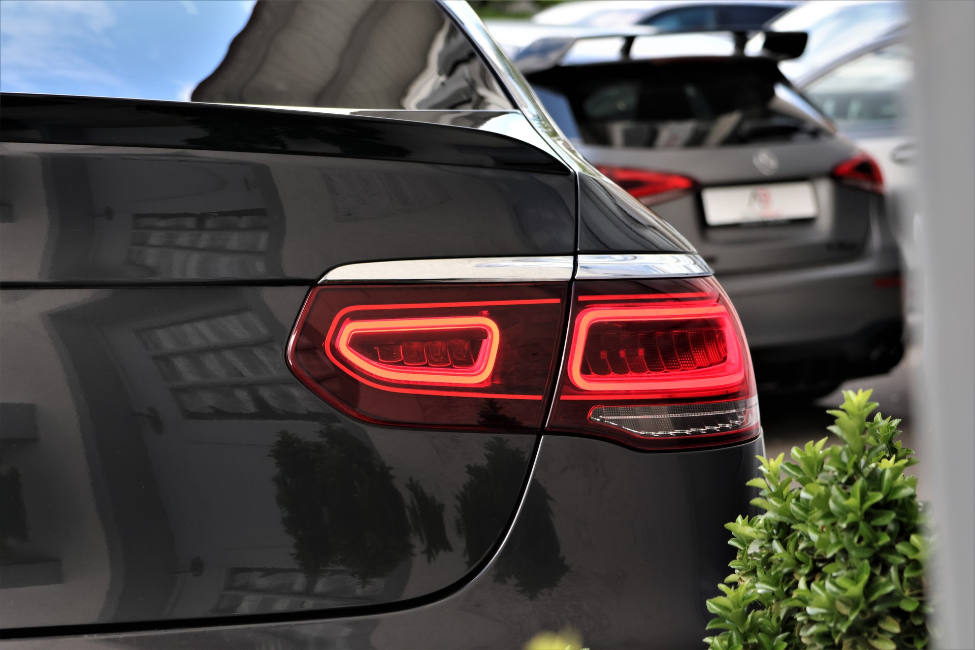 MERCEDES-BENZ GLC Coupé 220 d AMG Line 4Matic 9G-Tronic (CH) + 2.5T AHK-image-5