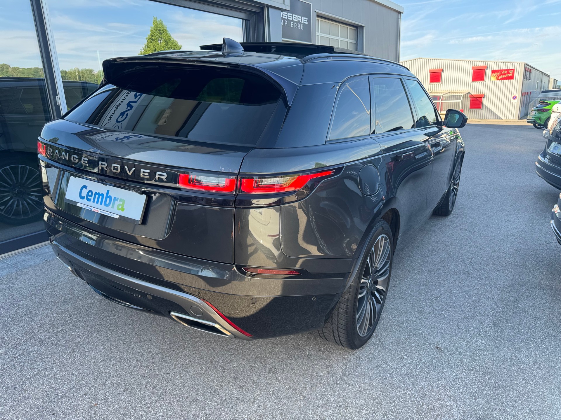 LAND ROVER Range Rover Velar R-Dynamic P 380 SE Automatic-image-10