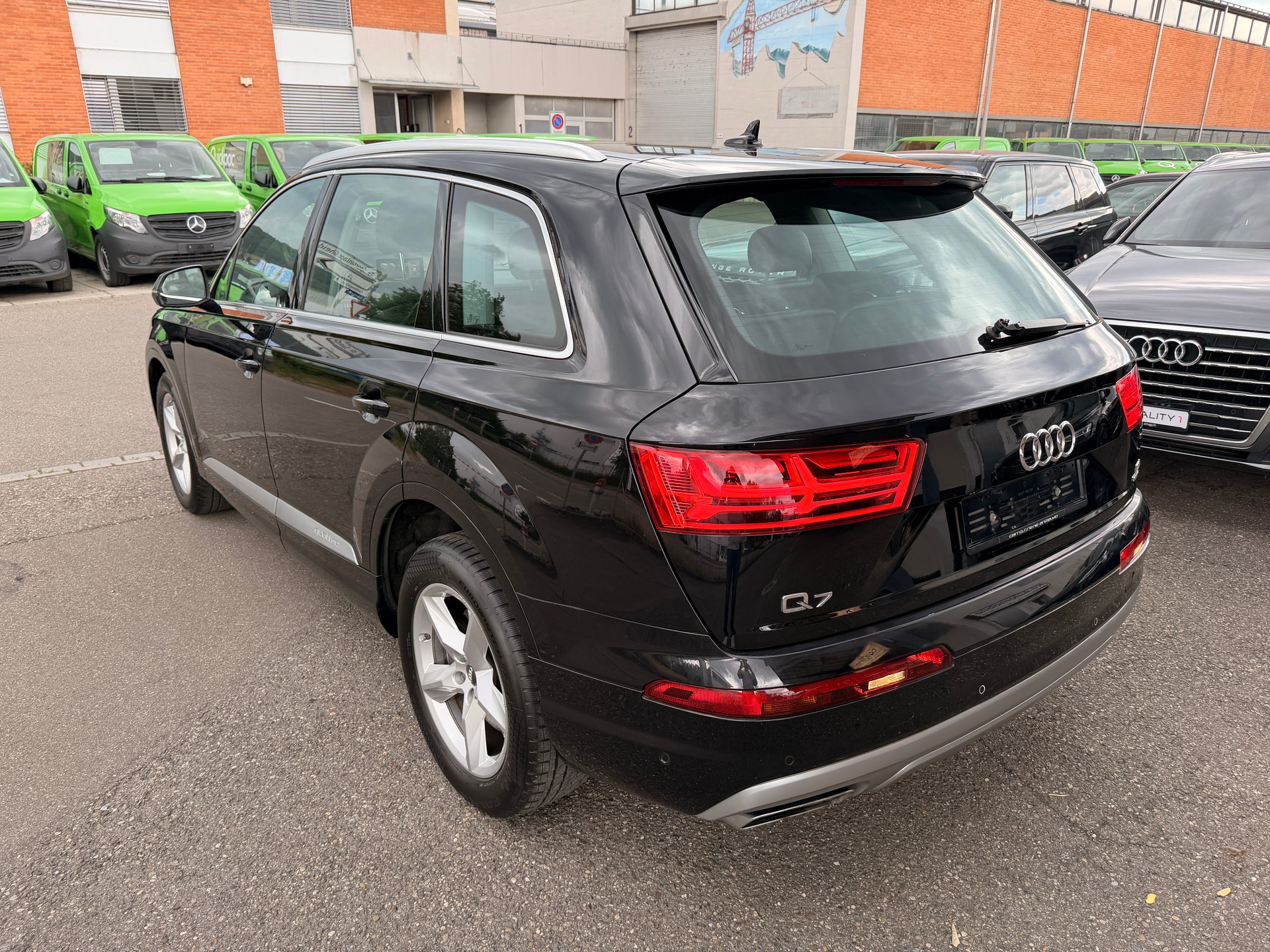 AUDI Q7 3.0 TDI quattro tiptronic-image-2