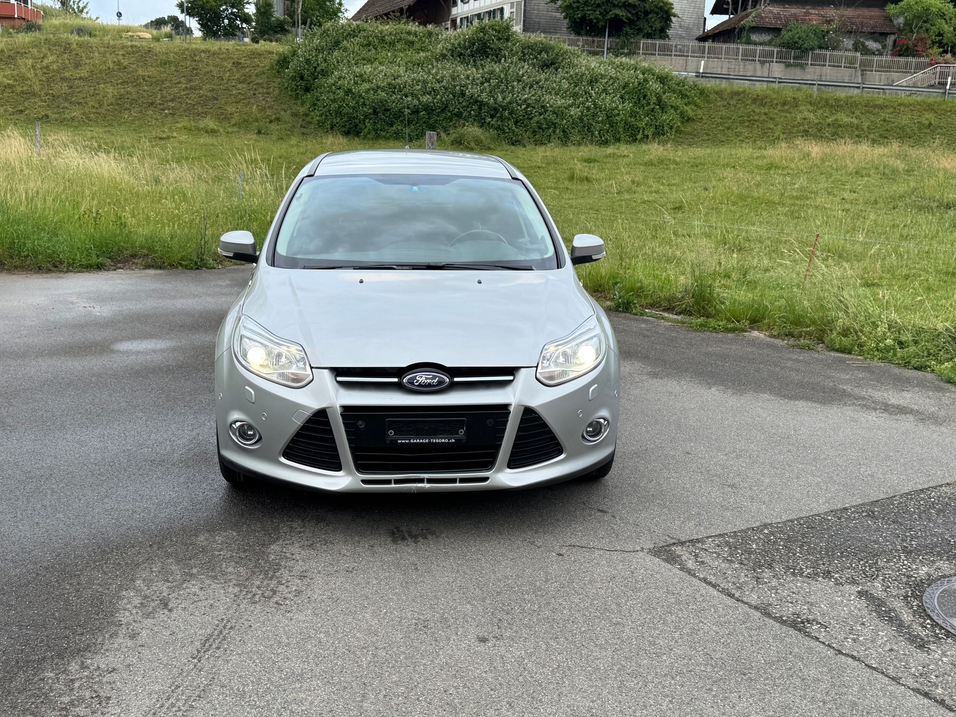 FORD Focus 1.0 SCTi Carving