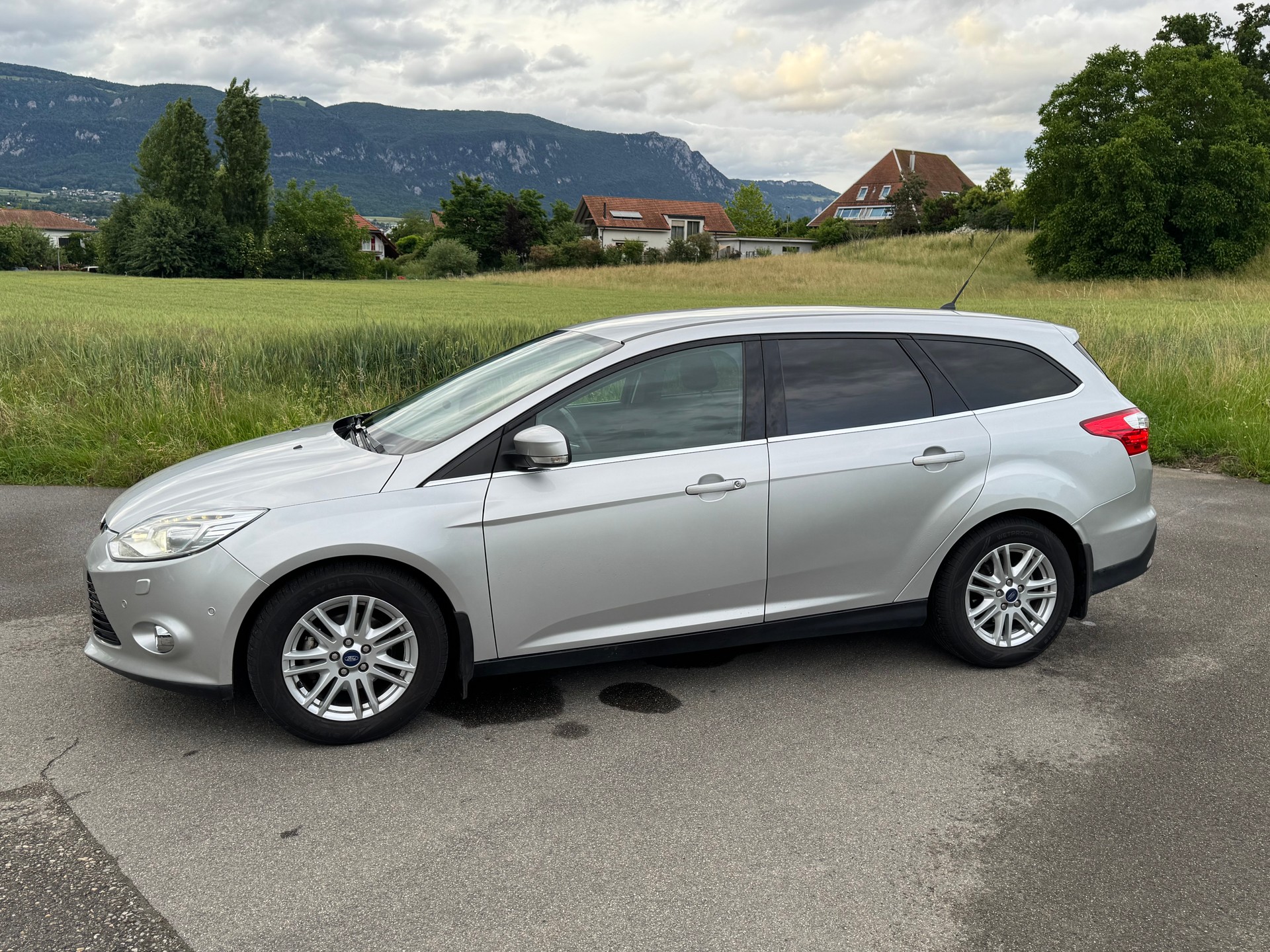 FORD Focus 1.0 SCTi Carving-image-4