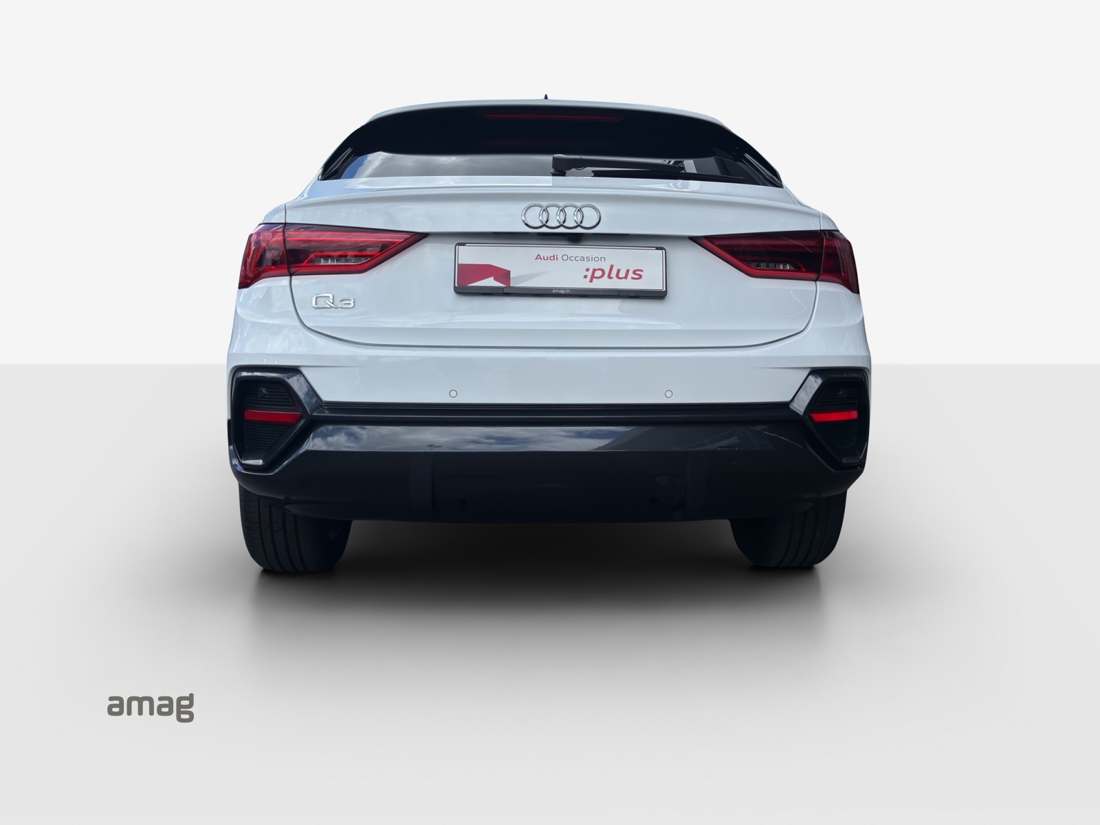AUDI Q3 Sportback 35 TFSI Attraction S-tronic-showroom-element-3