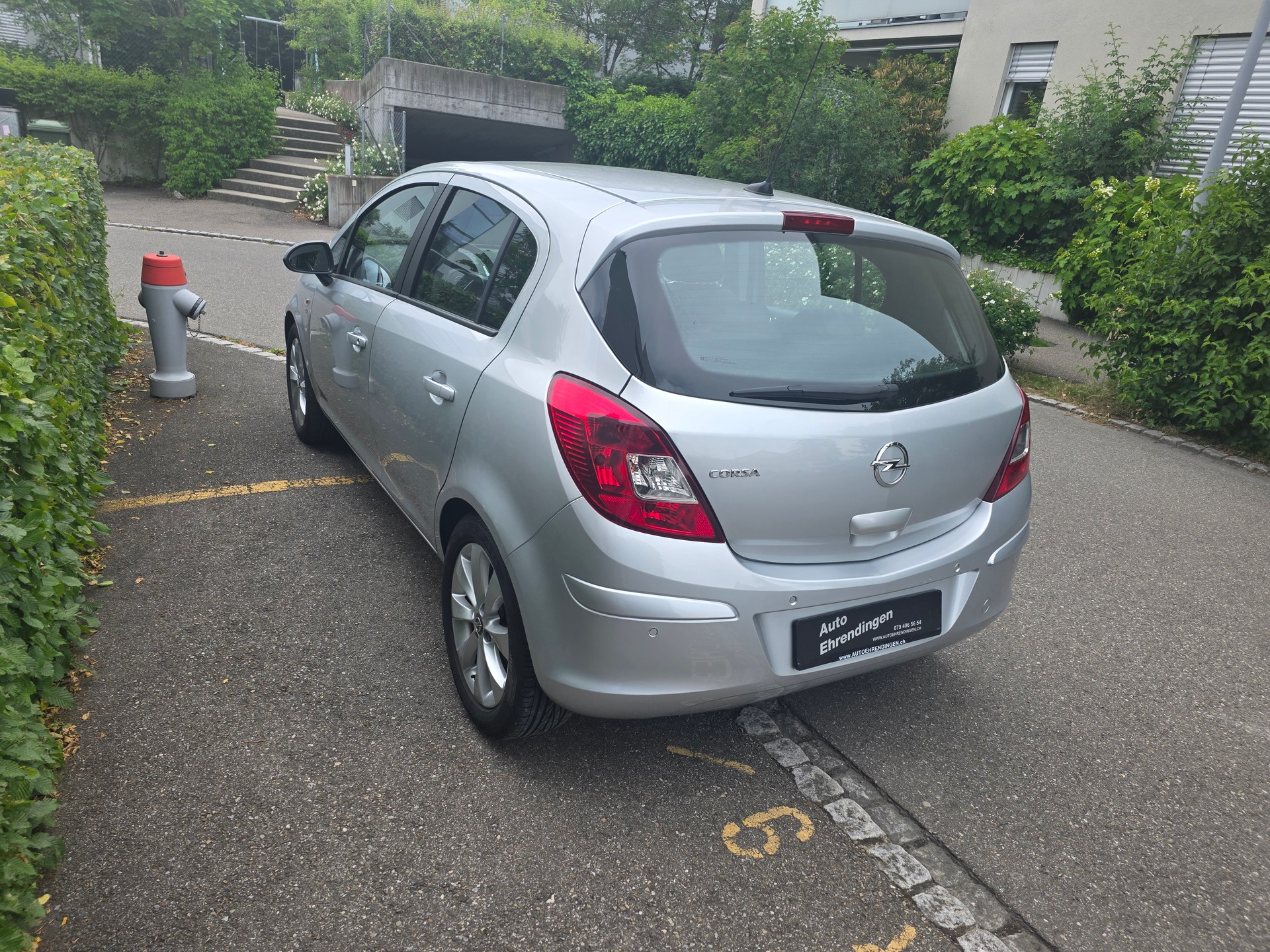 OPEL Corsa 1.4 TP Anniversary Edition Automatic-image-6