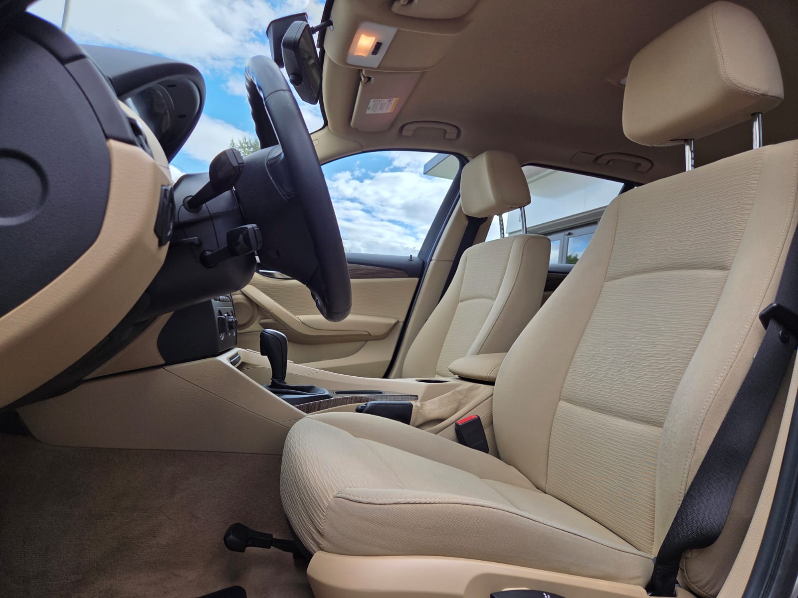BMW X1 xDrive 18d Steptronic-image-9