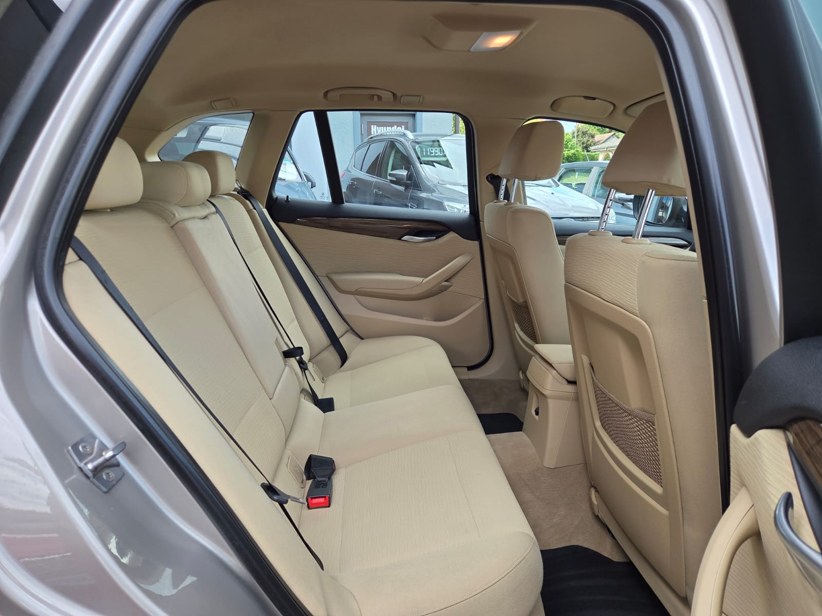 BMW X1 xDrive 18d Steptronic-image-13