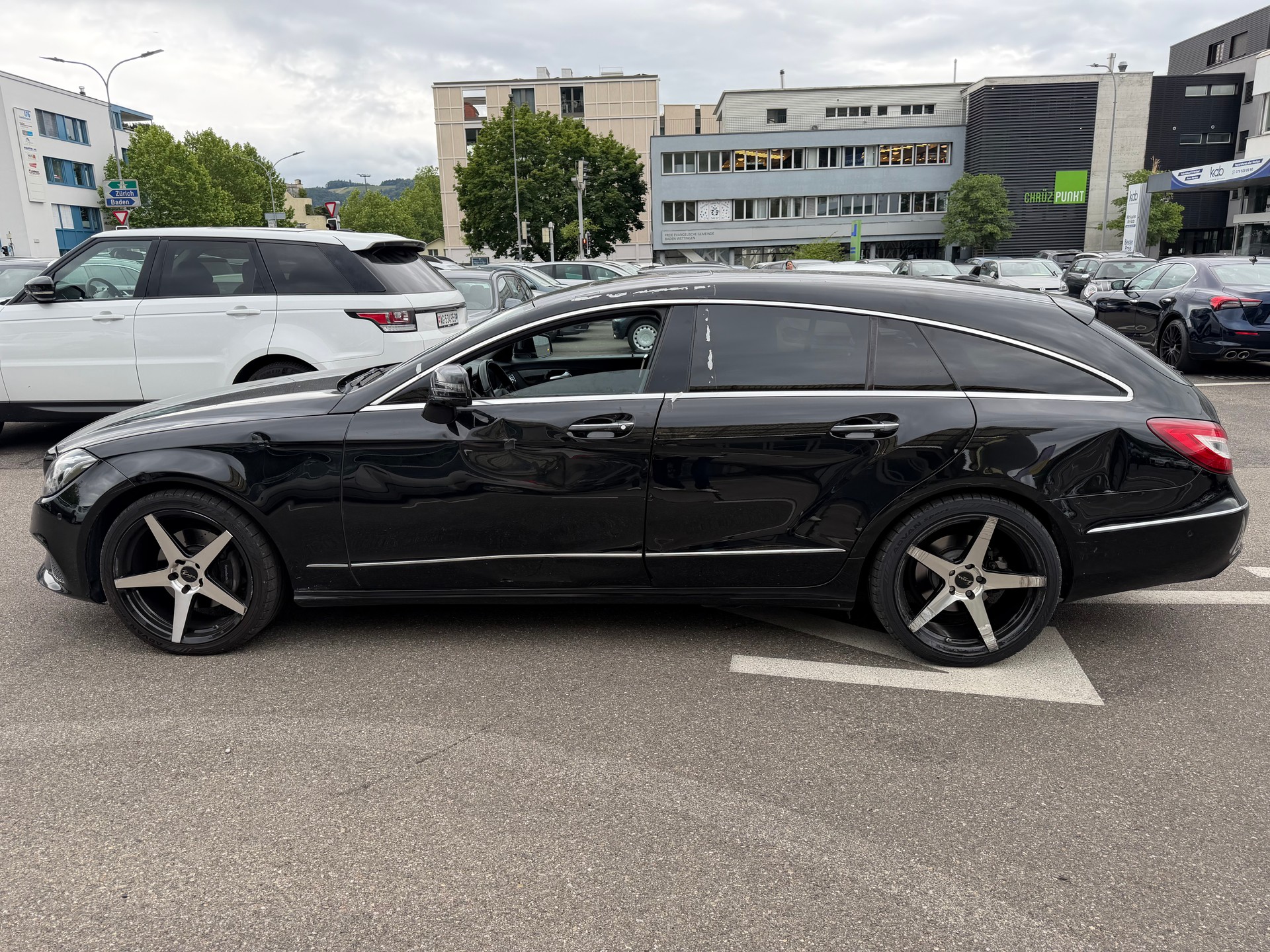 MERCEDES-BENZ CLS Shooting Brake 250 BlueTEC 4Matic 7G-Tronic-image-7